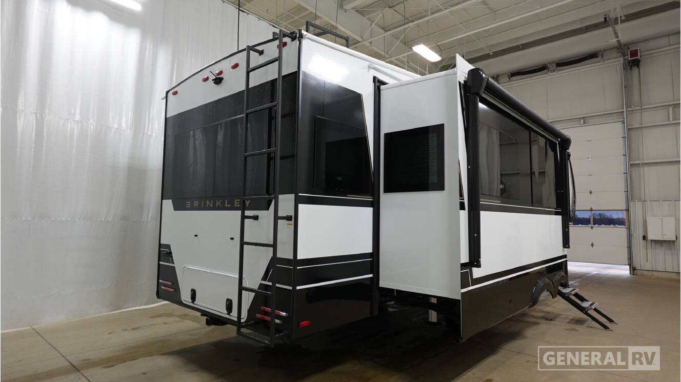 A photo of this 2026 Brinkley MODEL Z 3100