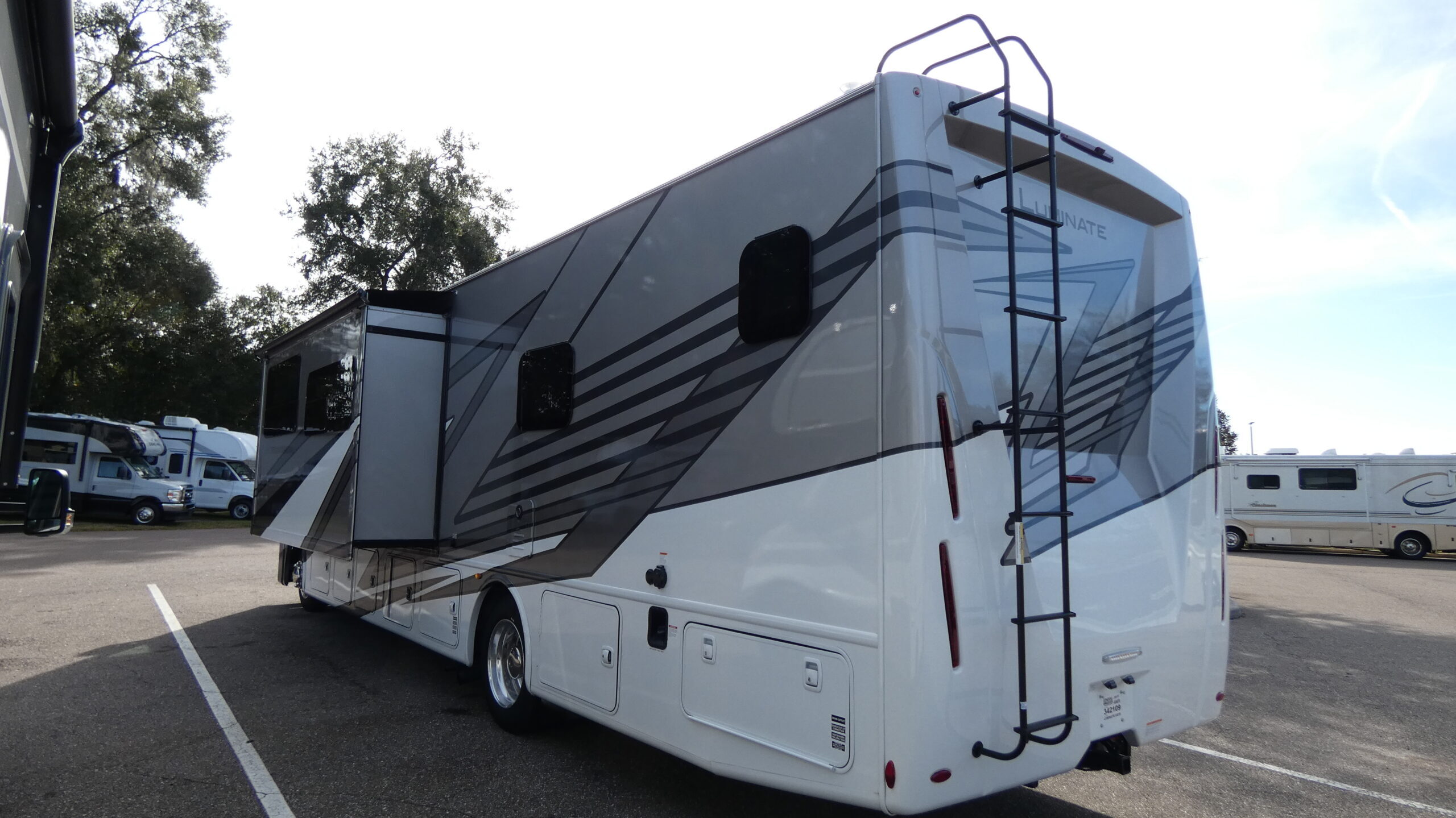 2026 Thor Motor Coach LUMINATE GG35 in dover FL