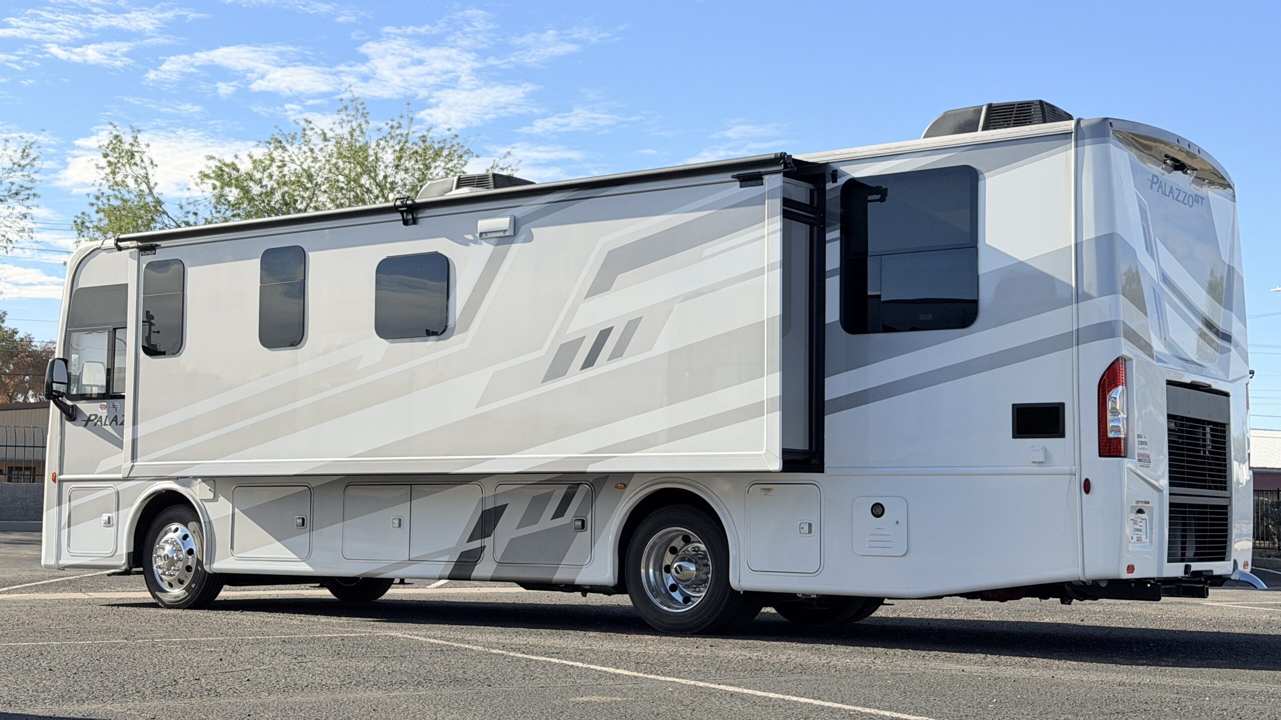 2026 Thor Motor Coach PALAZZO GT 33.6 in mesa AZ
