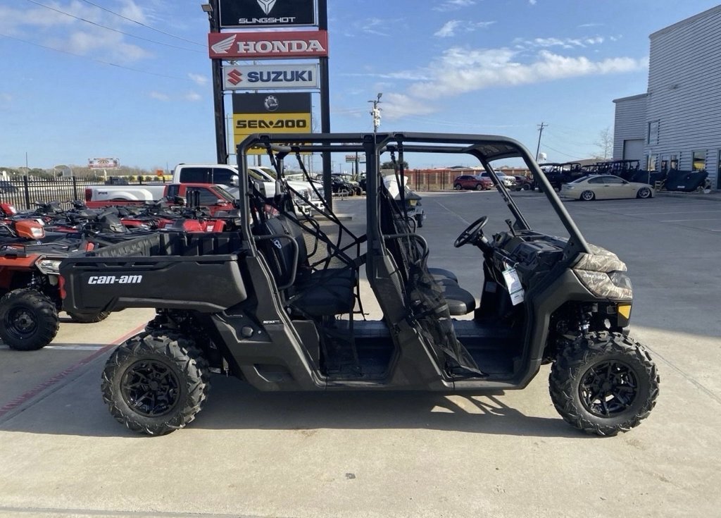 2026 Can-Am SSV DEF MAX DPS 62 HD7 CA 26 DPS HD7 in Houtson, TX