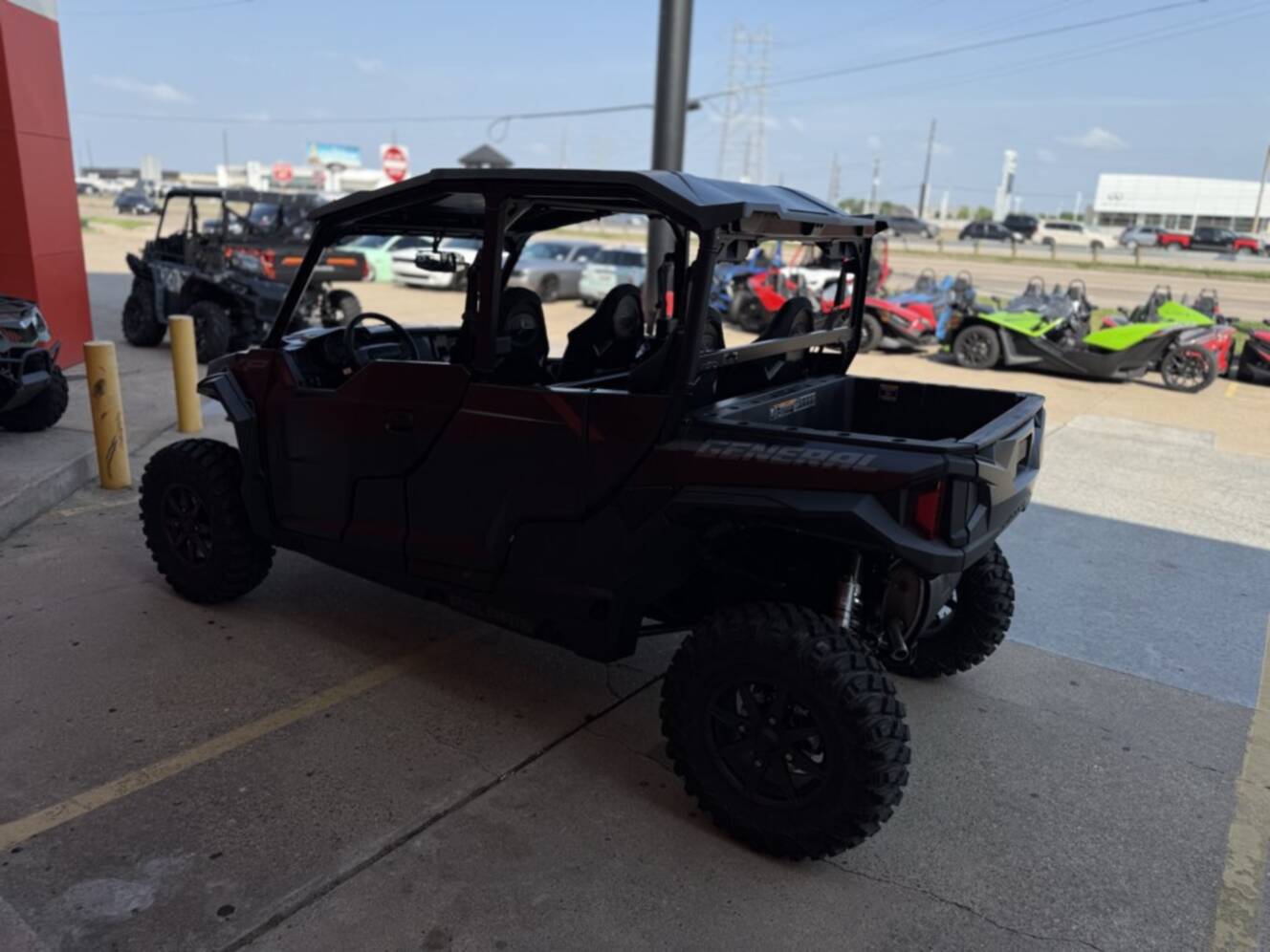 A photo of this 2026 Polaris GENERAL XP 4 1000 ULTIMATE SUPER GRAPHITE Ultimate