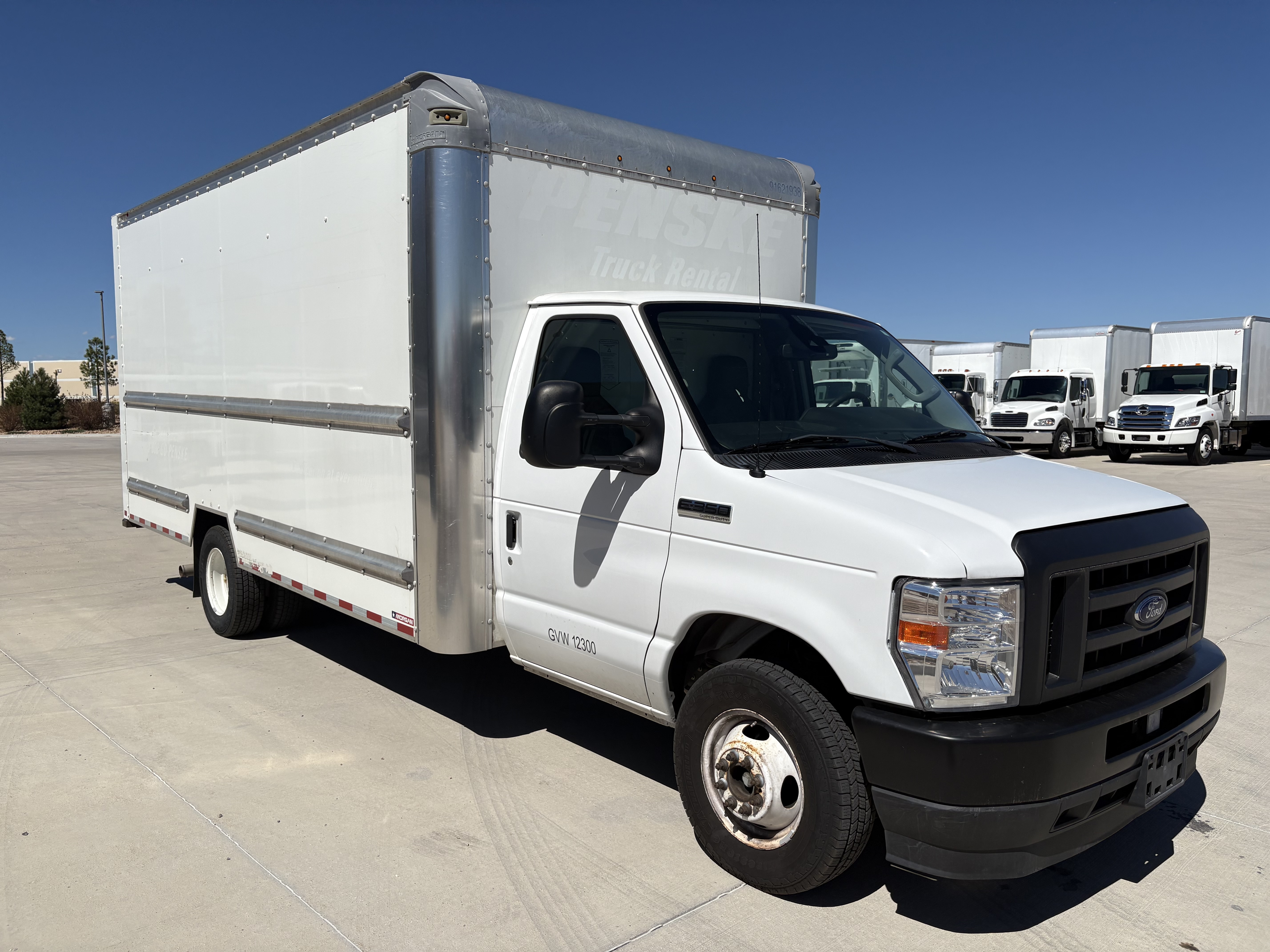 2022 FORD ECONOLINE in Englewood, CO