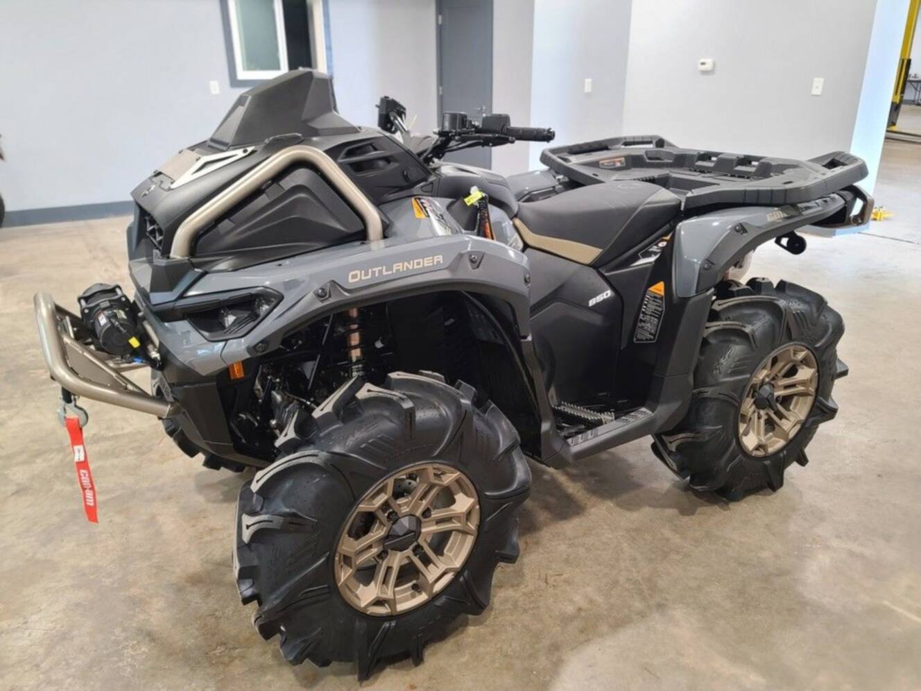 A photo of this 2026 Can-Am Outlander X mr 850