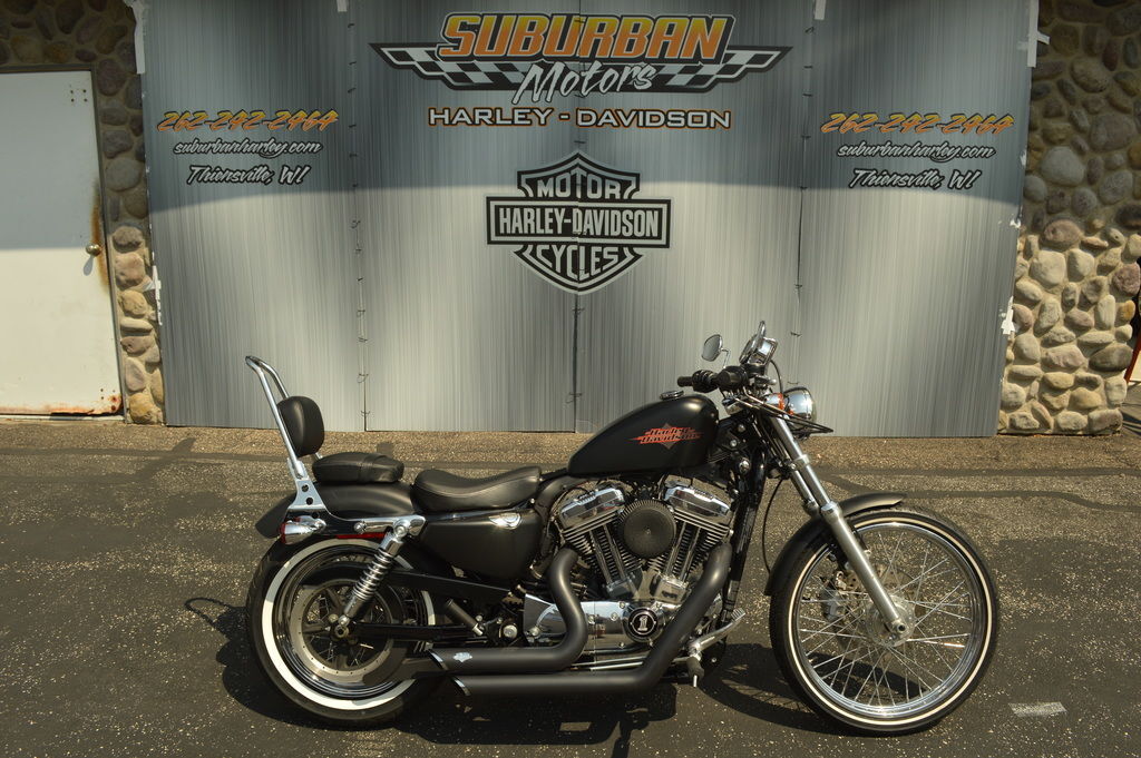 2012 Harley-Davidson® XL1200V - Sportster® Seventy-Two® in Thiensville, WI