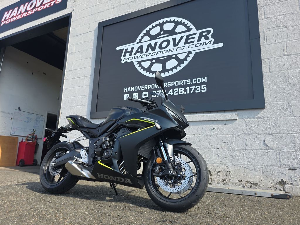 2026 Honda® CBR650R E-Clutch BASE in East Hanover, NJ