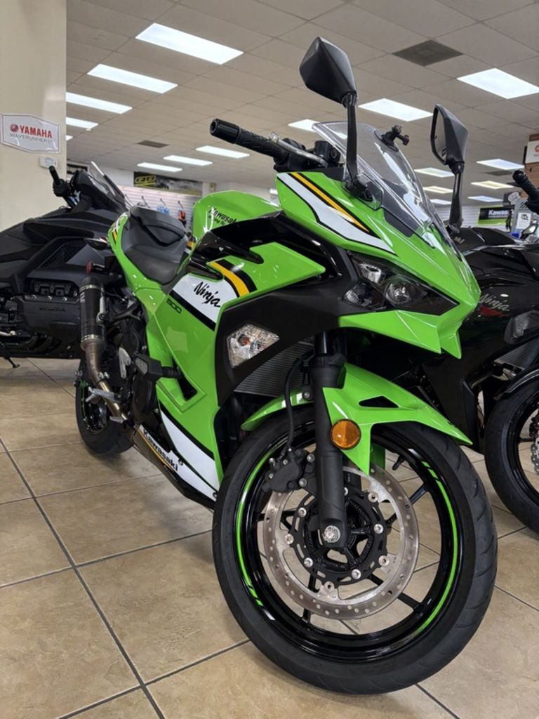 2025 Kawasaki Ninja® 500 BASE in Orlando, FL
