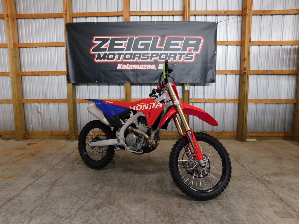 2027 Honda® CRF250R 250R in Kalamazoo, MI