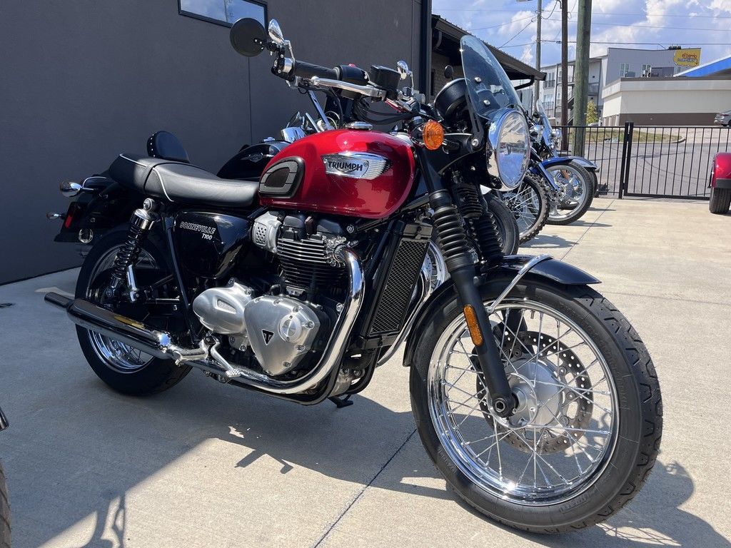 2020 Triumph Bonneville T100 Cranberry Red T100 in Birmingham, AL