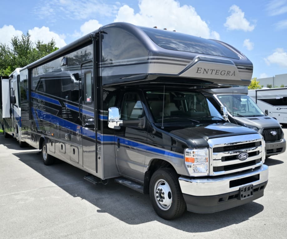 2027 Entegera ODYSSEY 30Z-EST-FBP in fort lauderdale FL