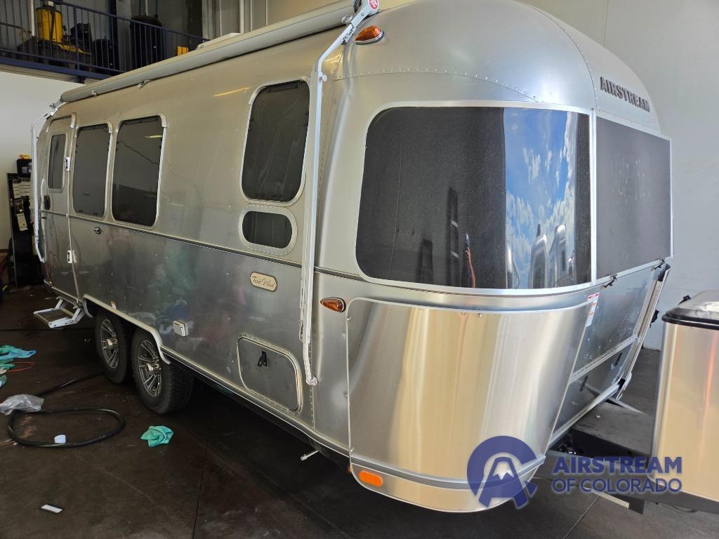 2025 Airstream Trade Wind 23FB Twin in denver CO