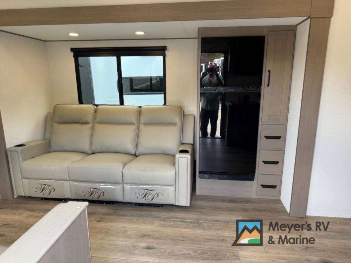 A photo of this 2026 Grand Design Reflection 100 Series 32BH
