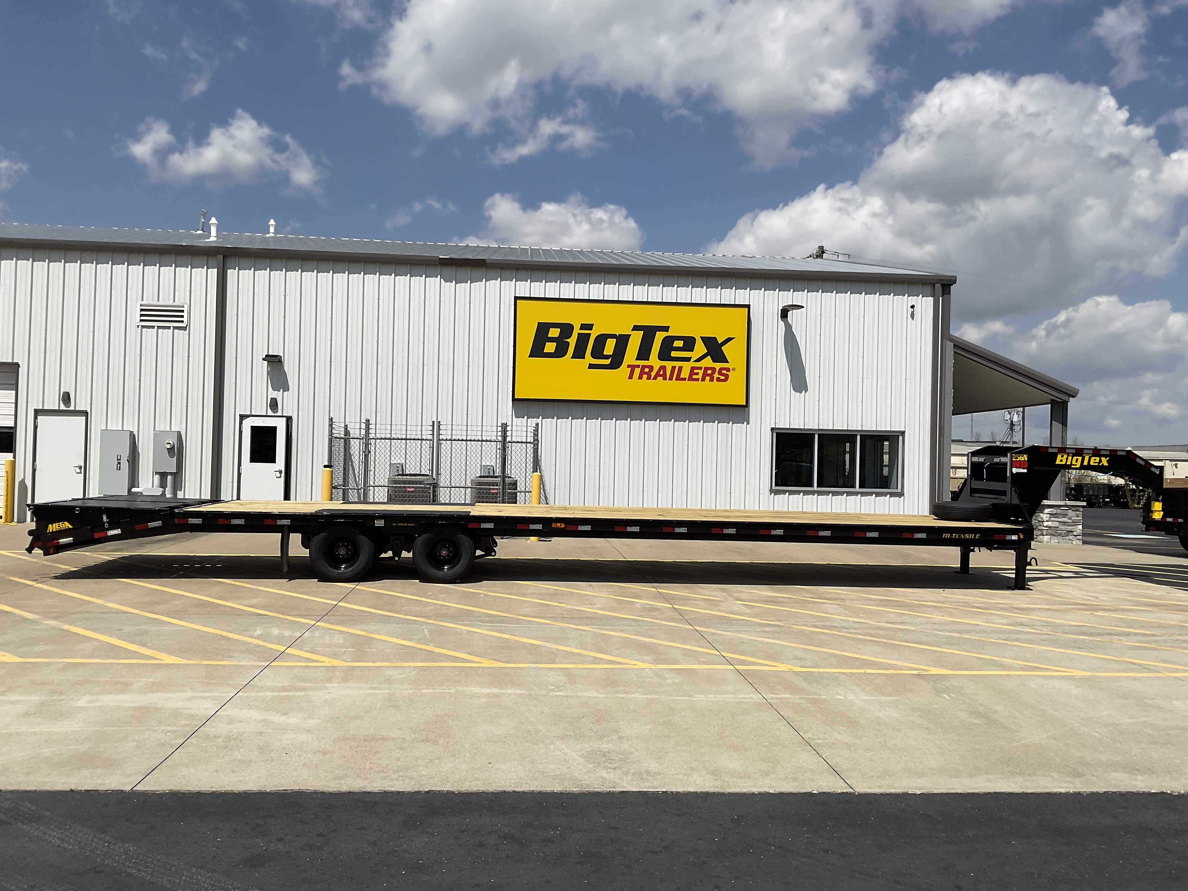 2027 BIG TEX TRAILERS 25GN-40D5A-MRBK in Georgetown, TX