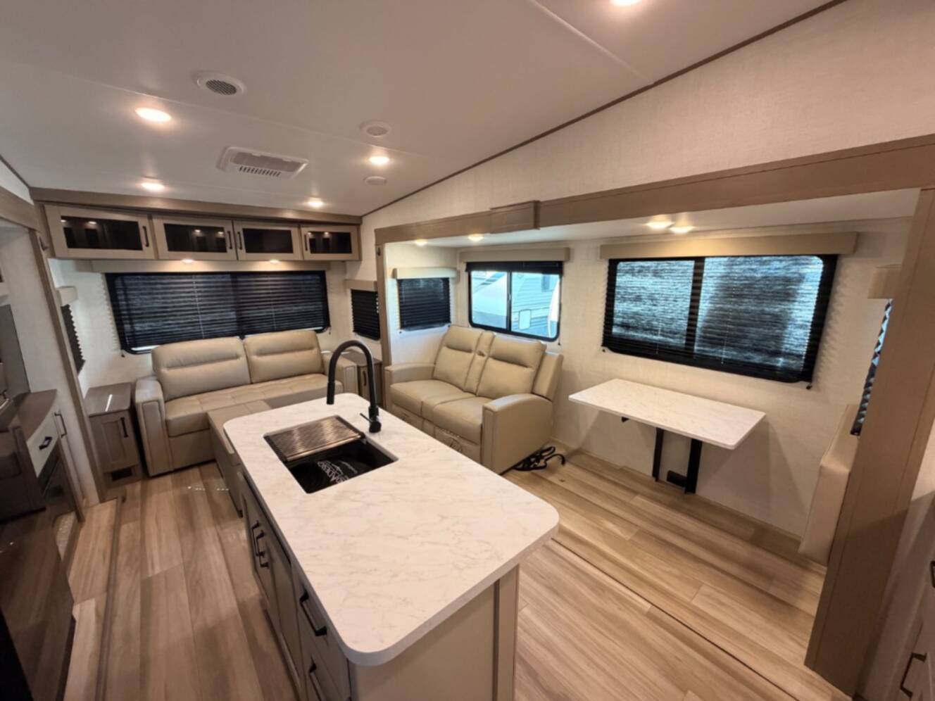 A photo of this 2025 Grand Design Reflection 100 Series 28RL