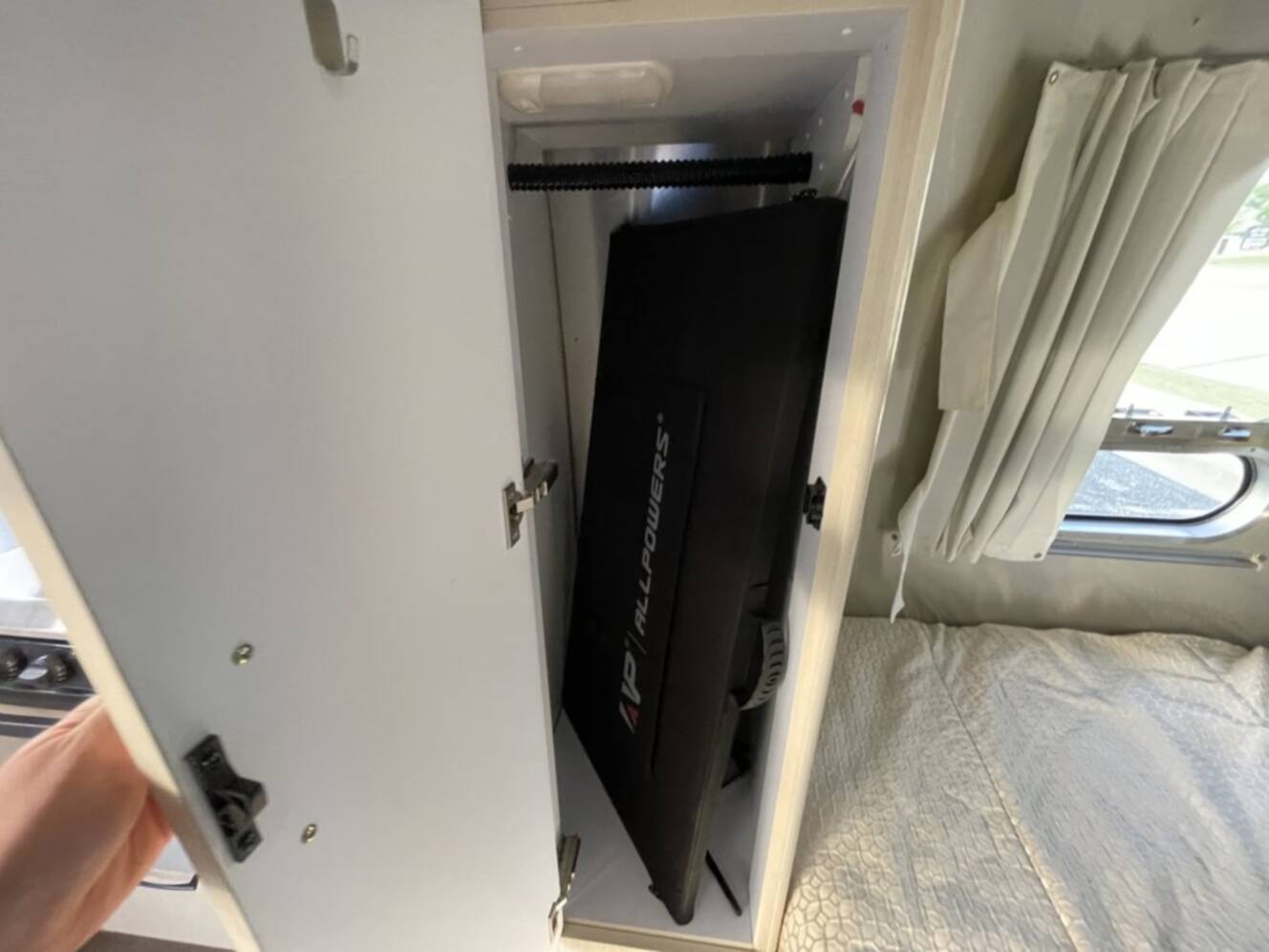 A photo of this 2018 Airstream International Serenity 23CB