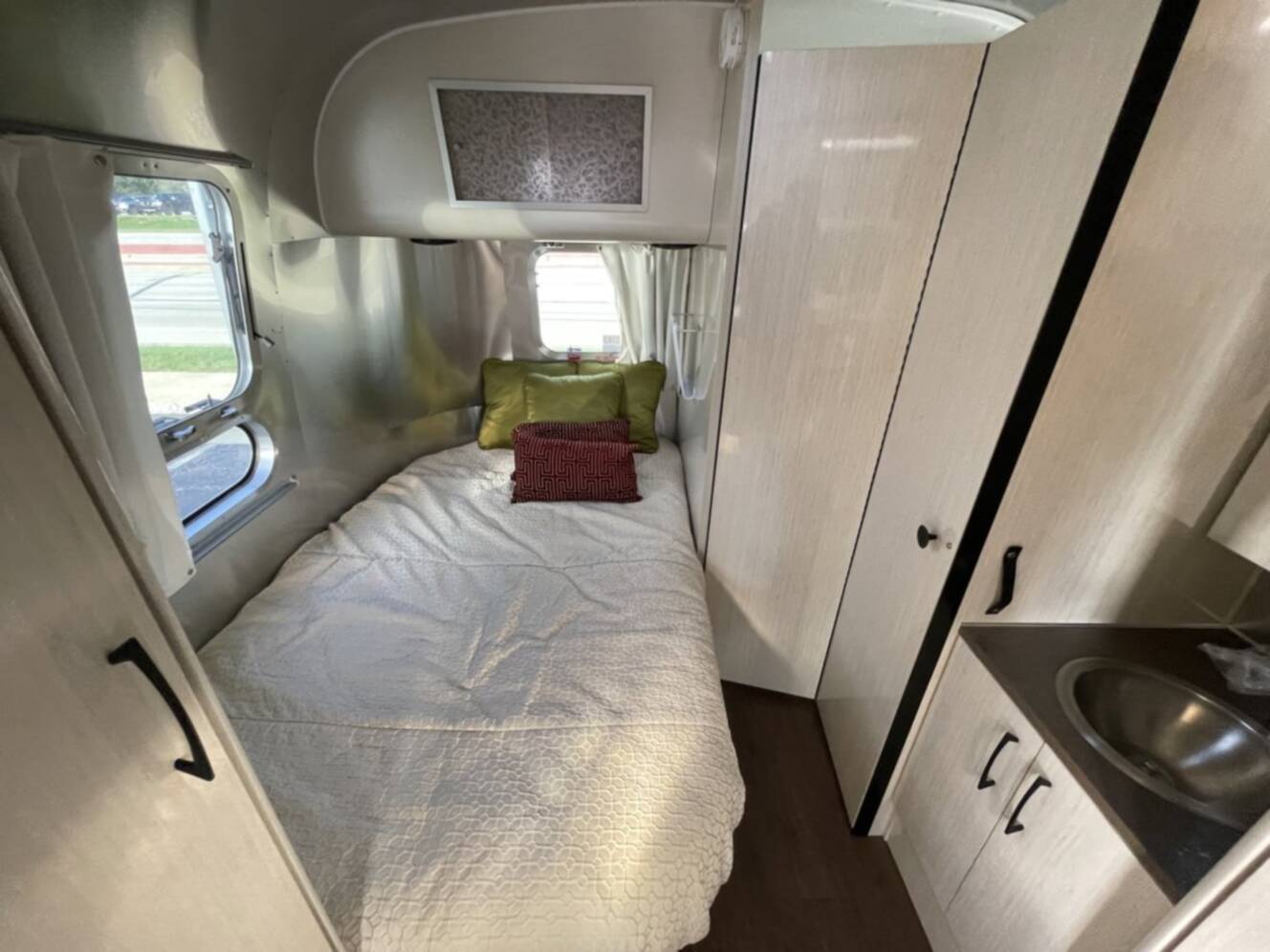 A photo of this 2018 Airstream International Serenity 23CB