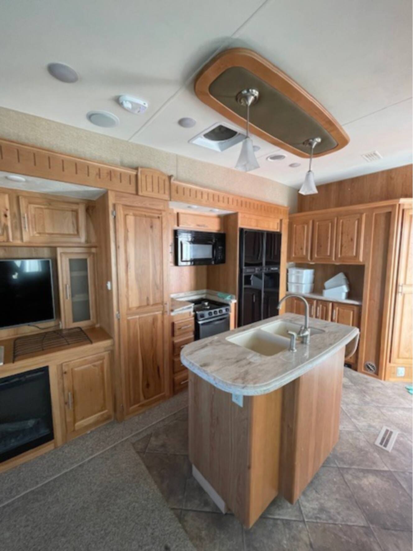 A photo of this 2015 Peterson Excel M-34IKE