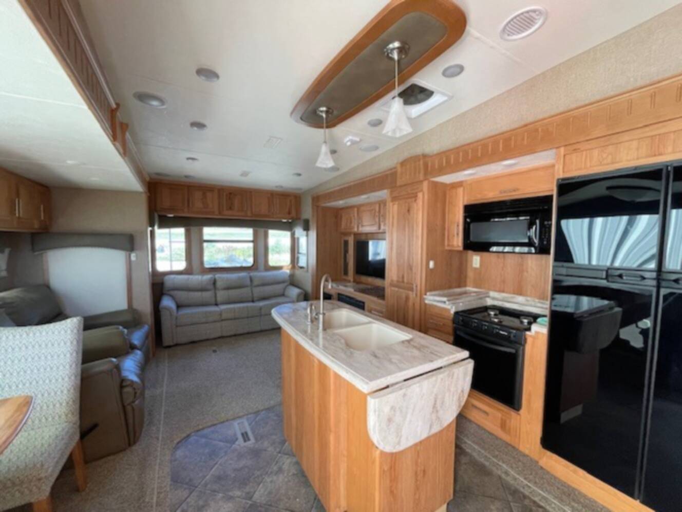 A photo of this 2015 Peterson Excel M-34IKE