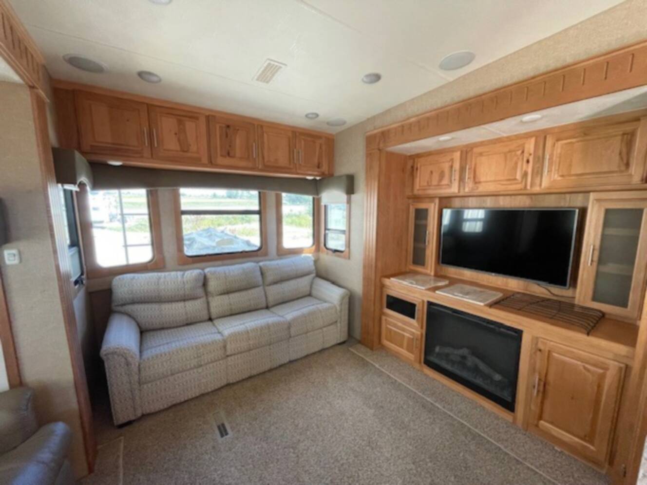 A photo of this 2015 Peterson Excel M-34IKE
