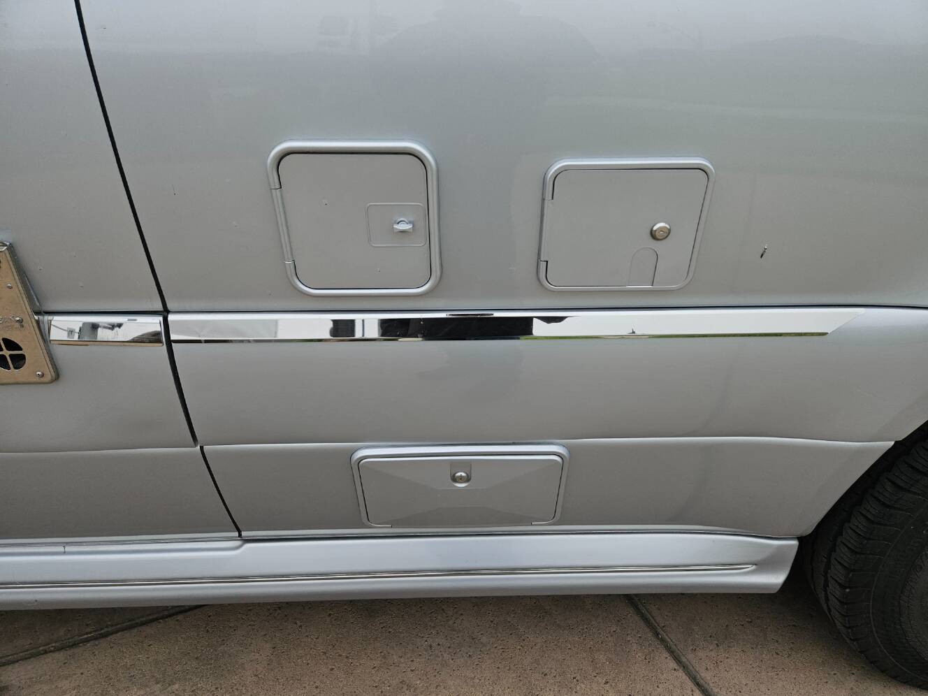 A photo of this 2020 Airstream Interstate EXT Tommy Bahama
