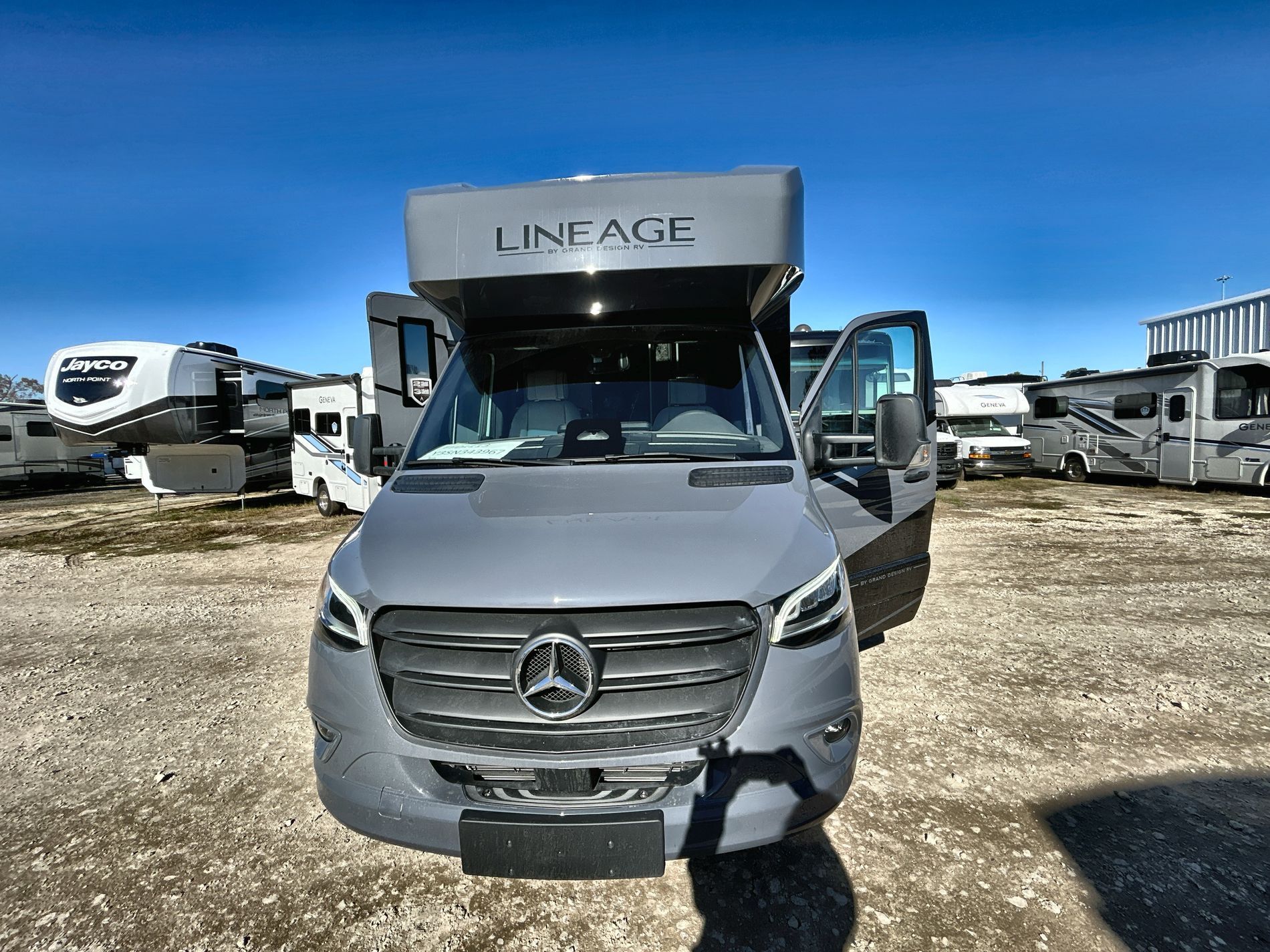 2026 Grand Design Lineage Series M 25TK in vidor TX