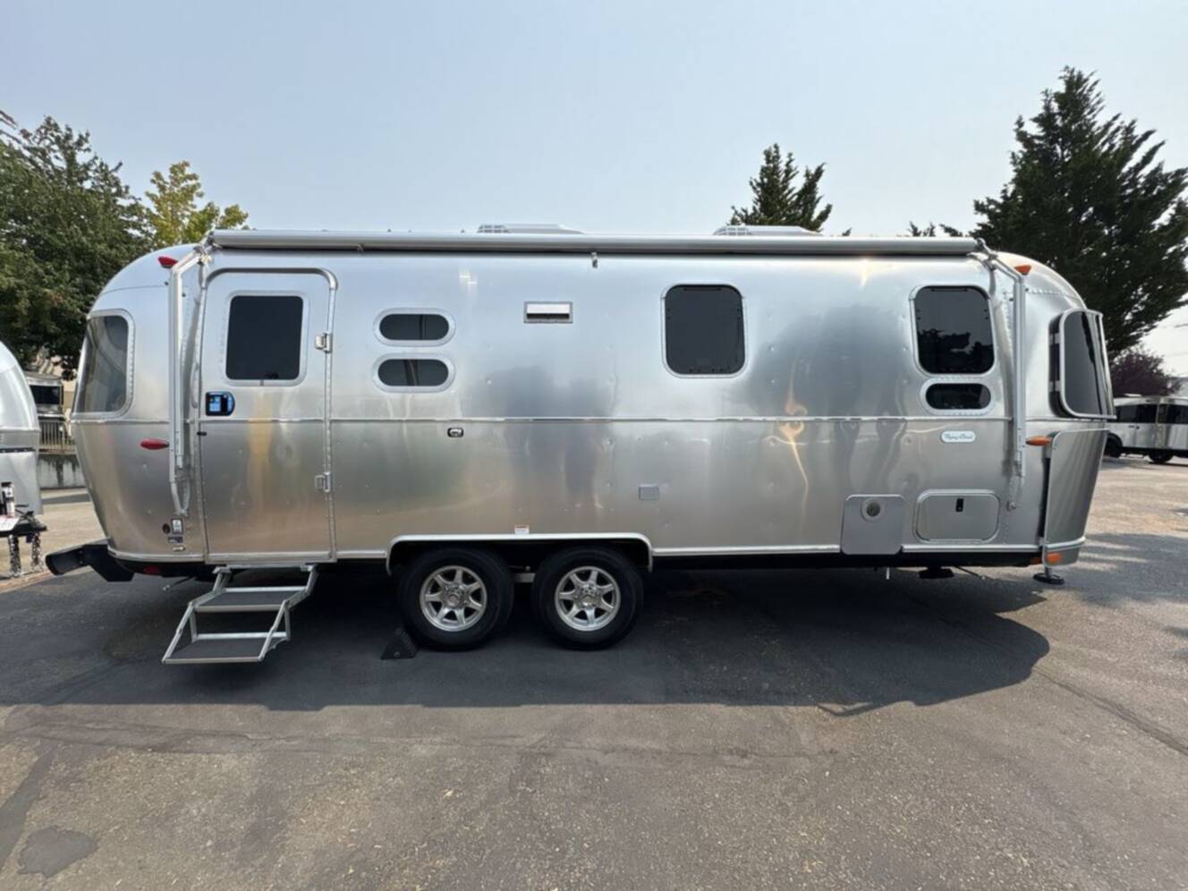 A photo of this 2027 Airstream Flying Cloud 25FB