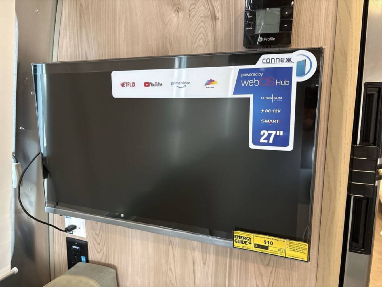 A photo of this 2027 Airstream Flying Cloud 25FB