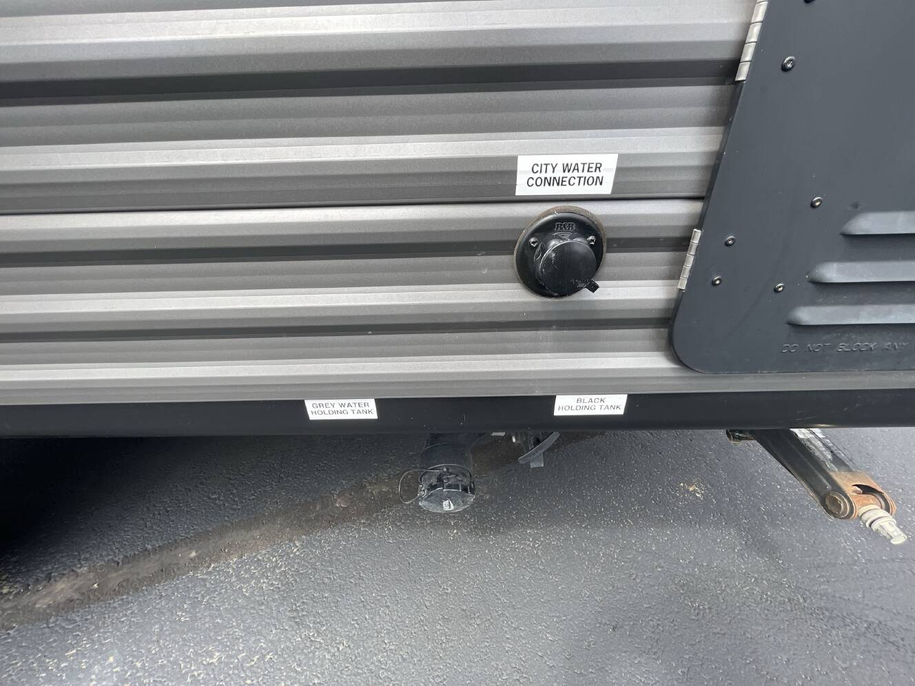 A photo of this 2024 Jayco JAY FLIGHT SLX 184BS