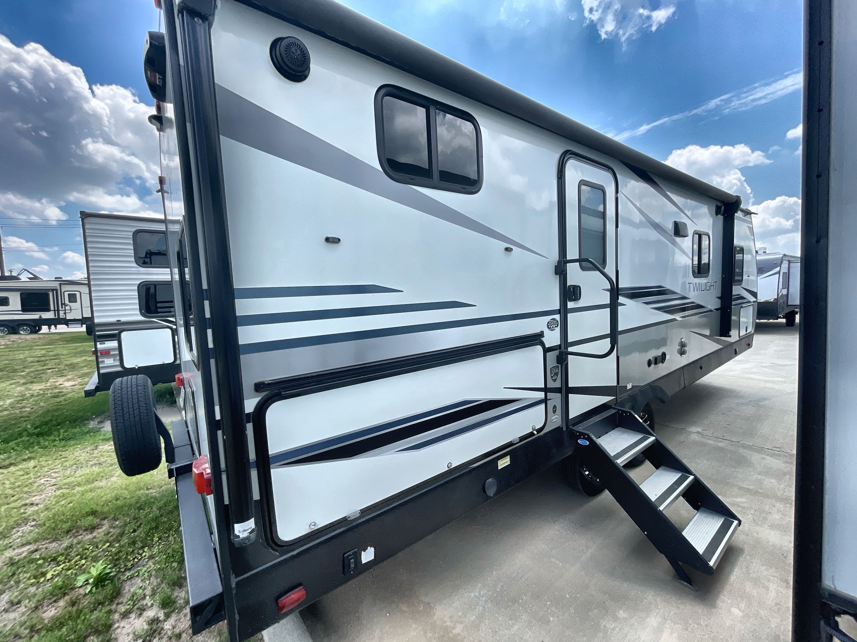 2022 Cruiser Rv TWILIGHT SIGNATURE 2580 TW 2580 in denton TX