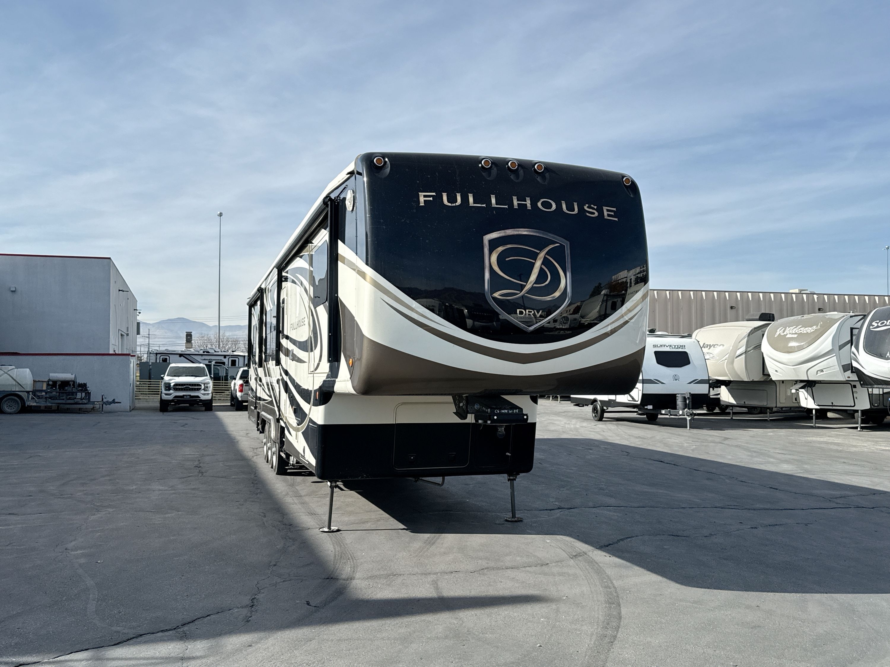 2019 DRV LUXURY SUITES FULL HOUSE LX455 in draper UT