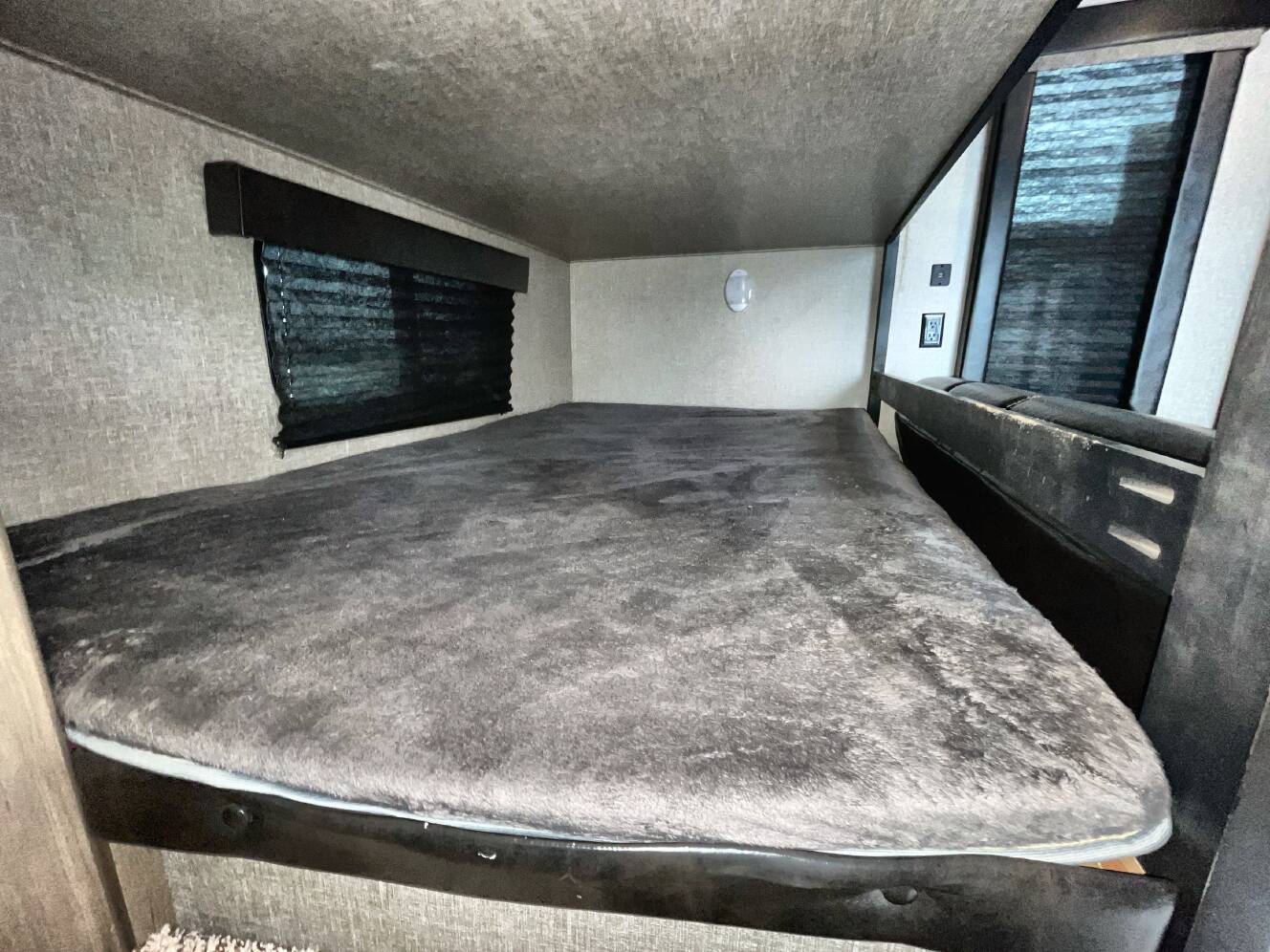 A photo of this 2020 Grand Design TRANSCEND XPLOR 265BH