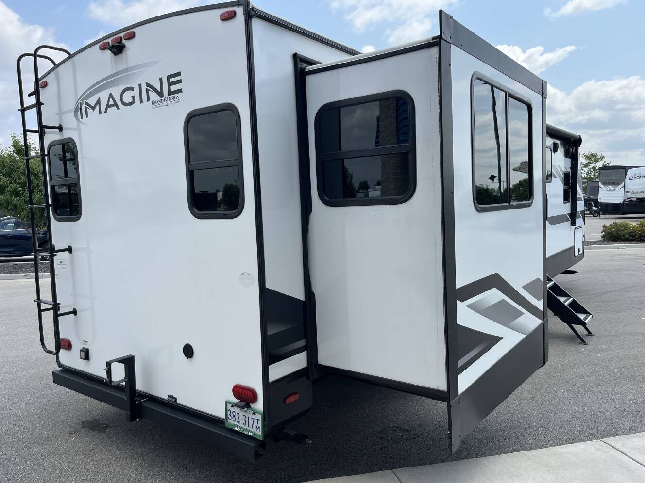 A photo of this 2024 Grand Design IMAGINE 3100RD