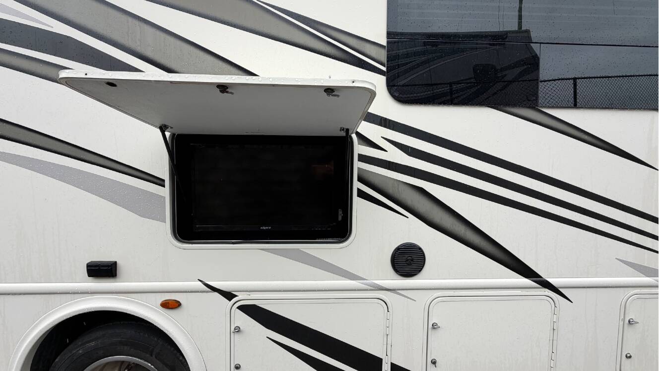 A photo of this 2018 Thor ACE 29.3