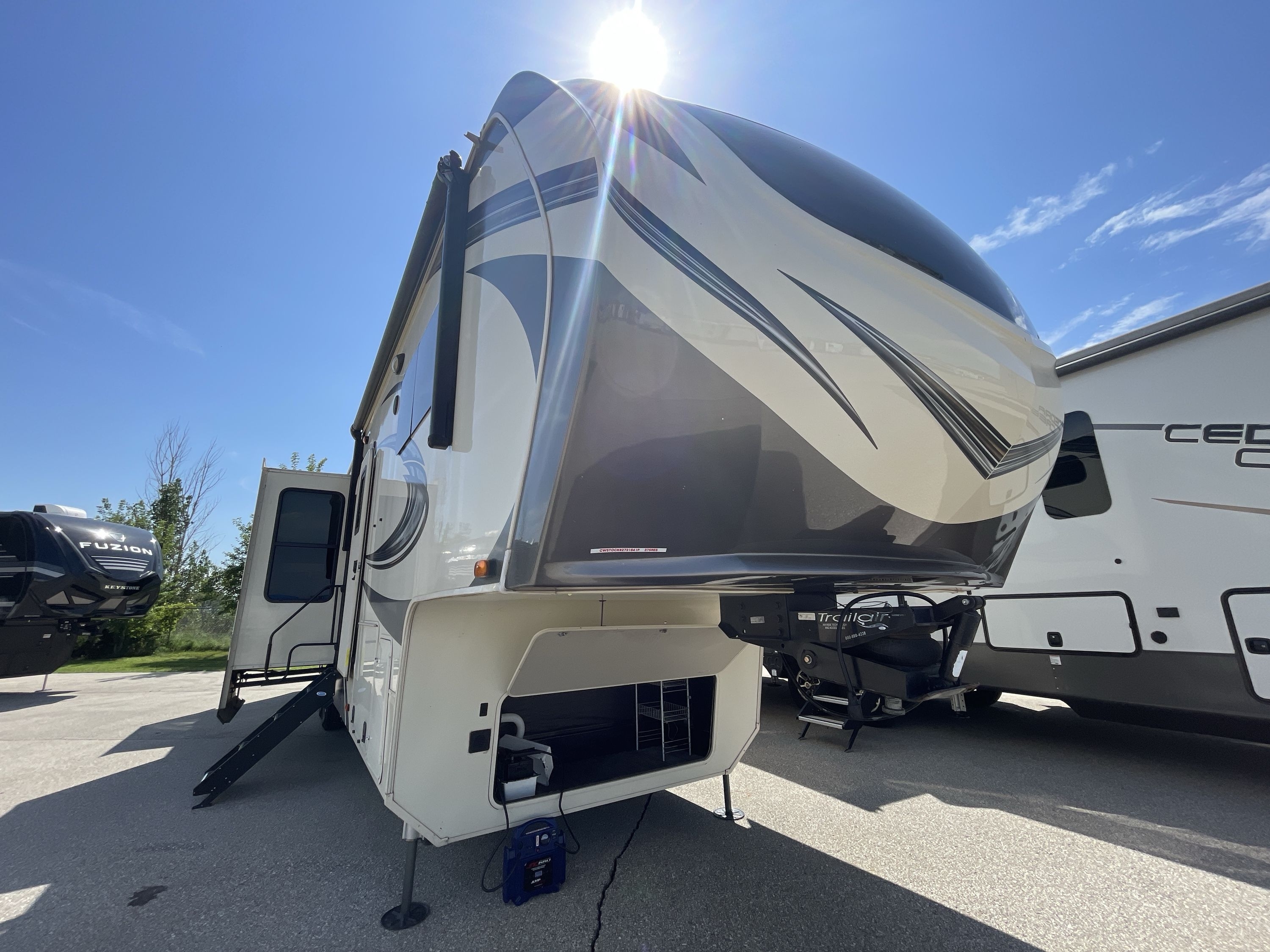 2020 Grand Design SOLITUDE 375RES in cedar falls IA