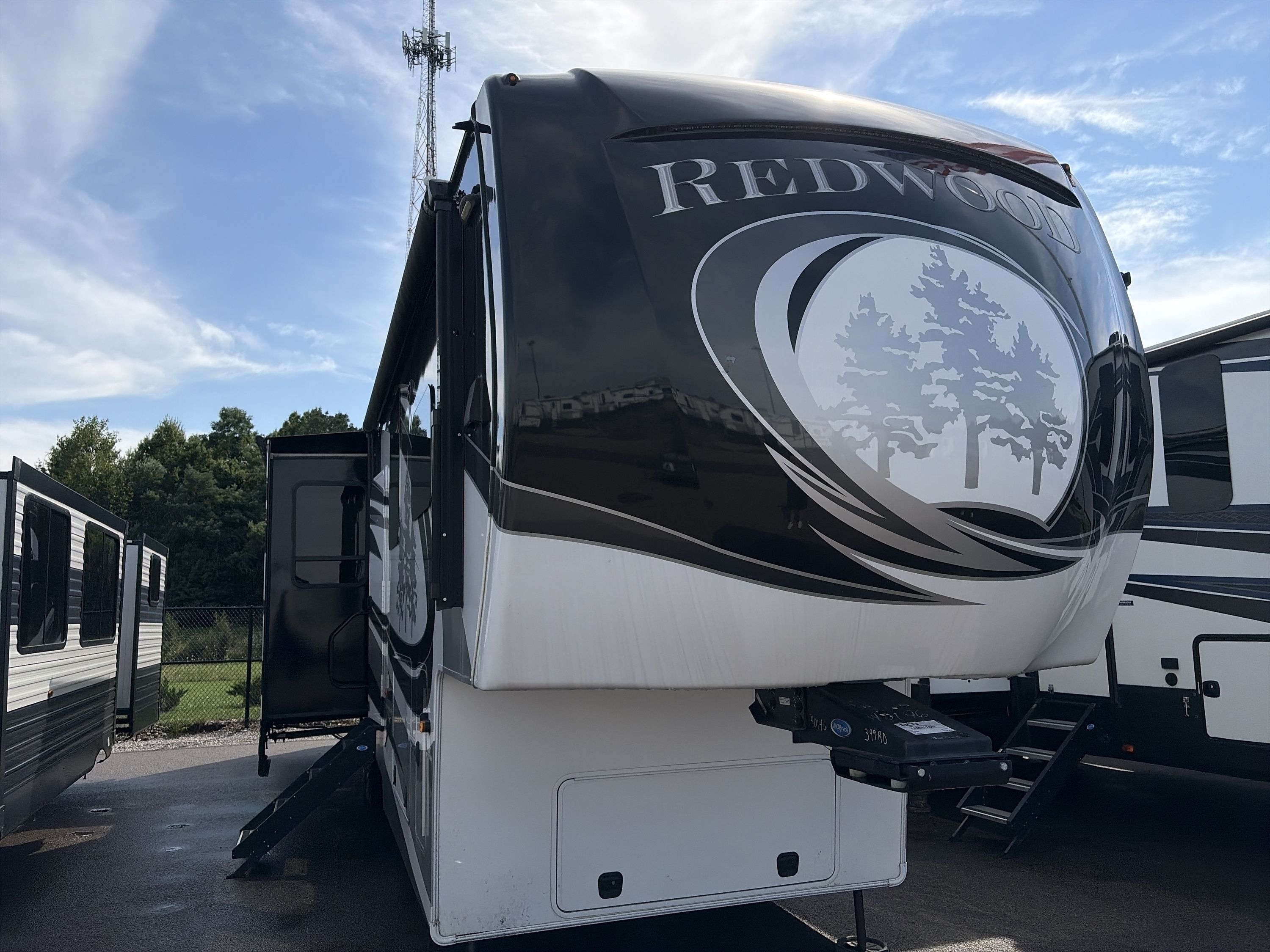 2019 Crossroads REDWOOD 3991RD in sunbury OH
