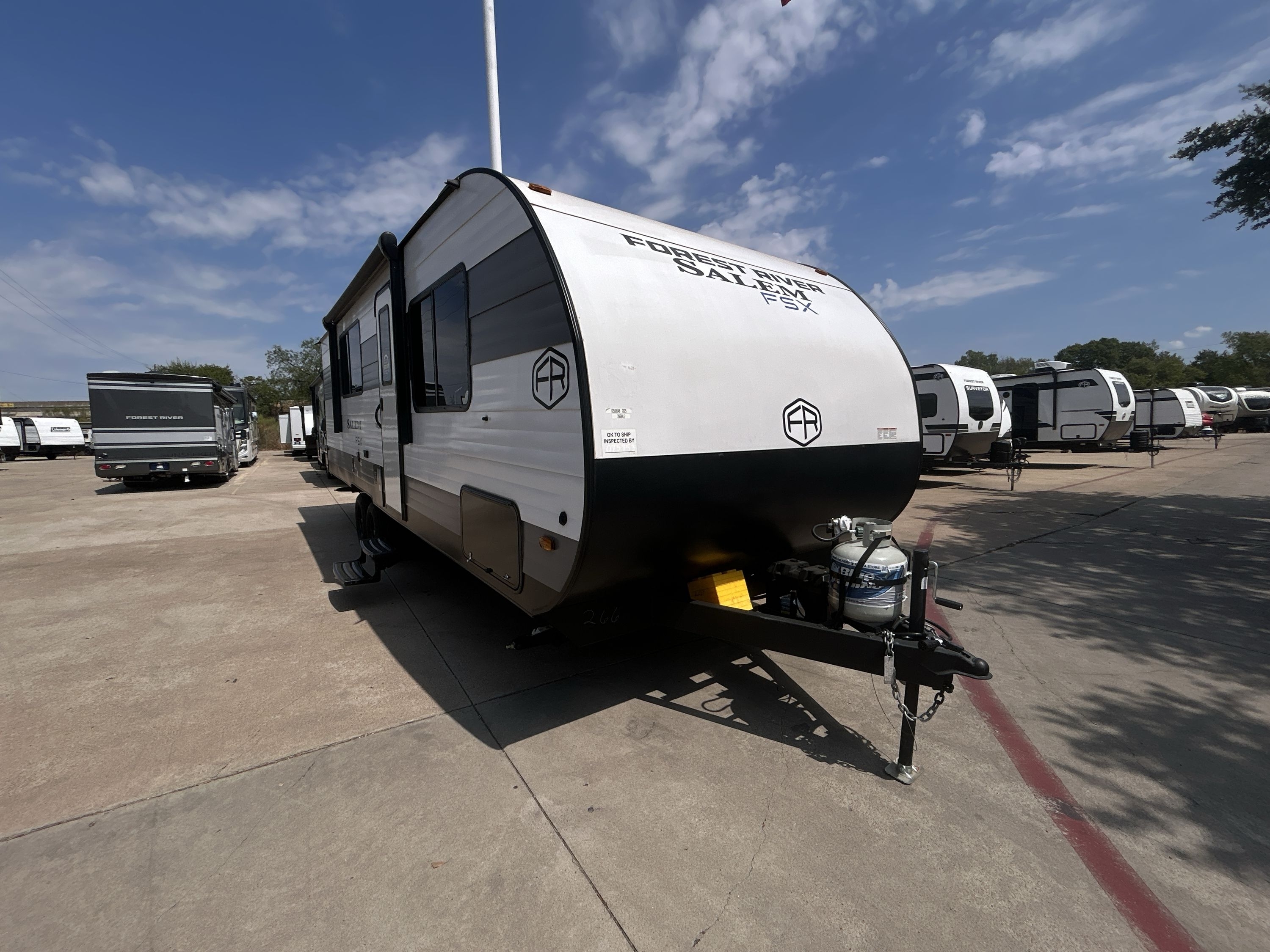 2025 Forest River SALEM FSX 266BHLE in lewisville TX