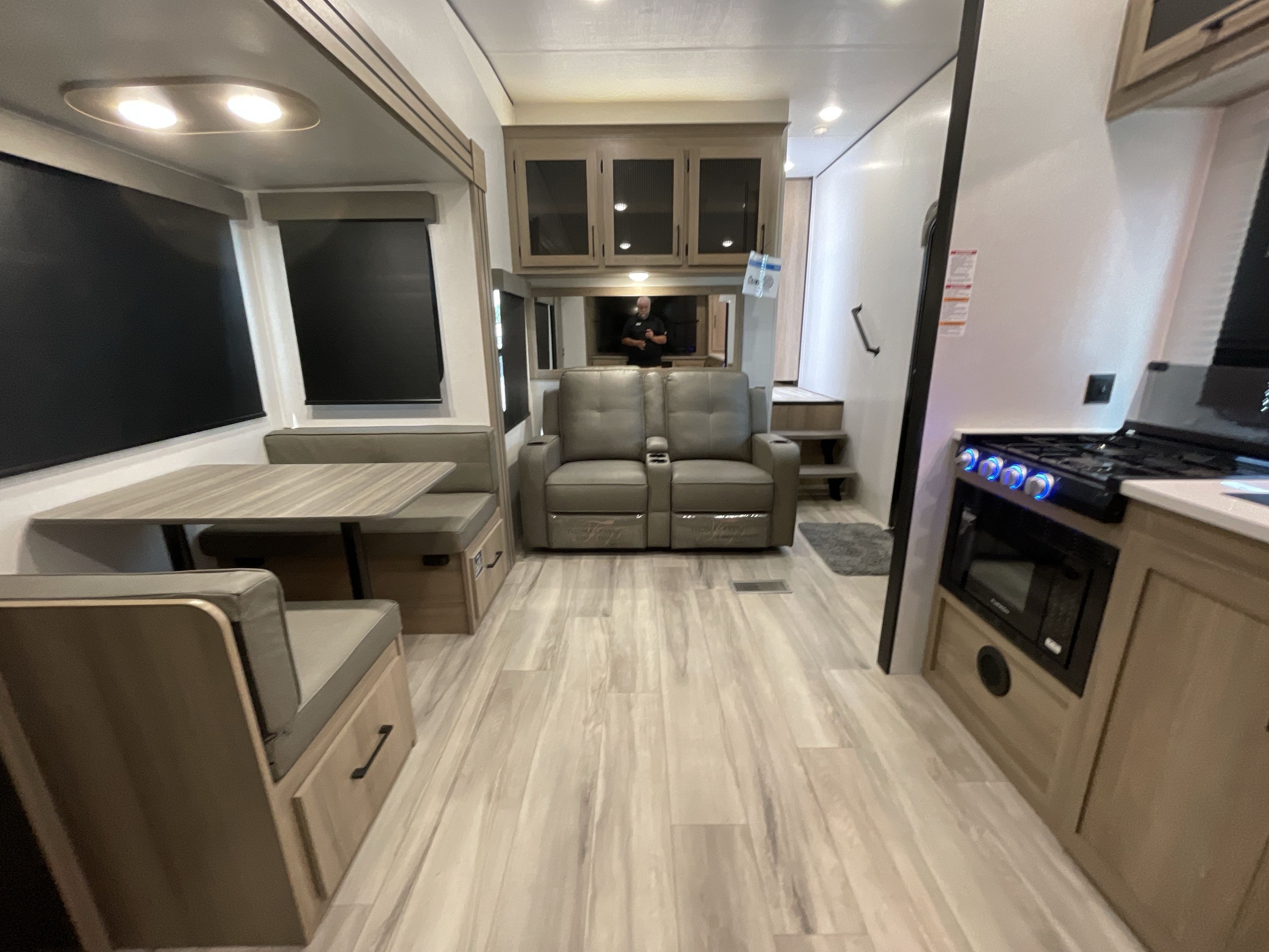 2026 Keystone COLEMAN LEGACY 2400REX in grain valley MO