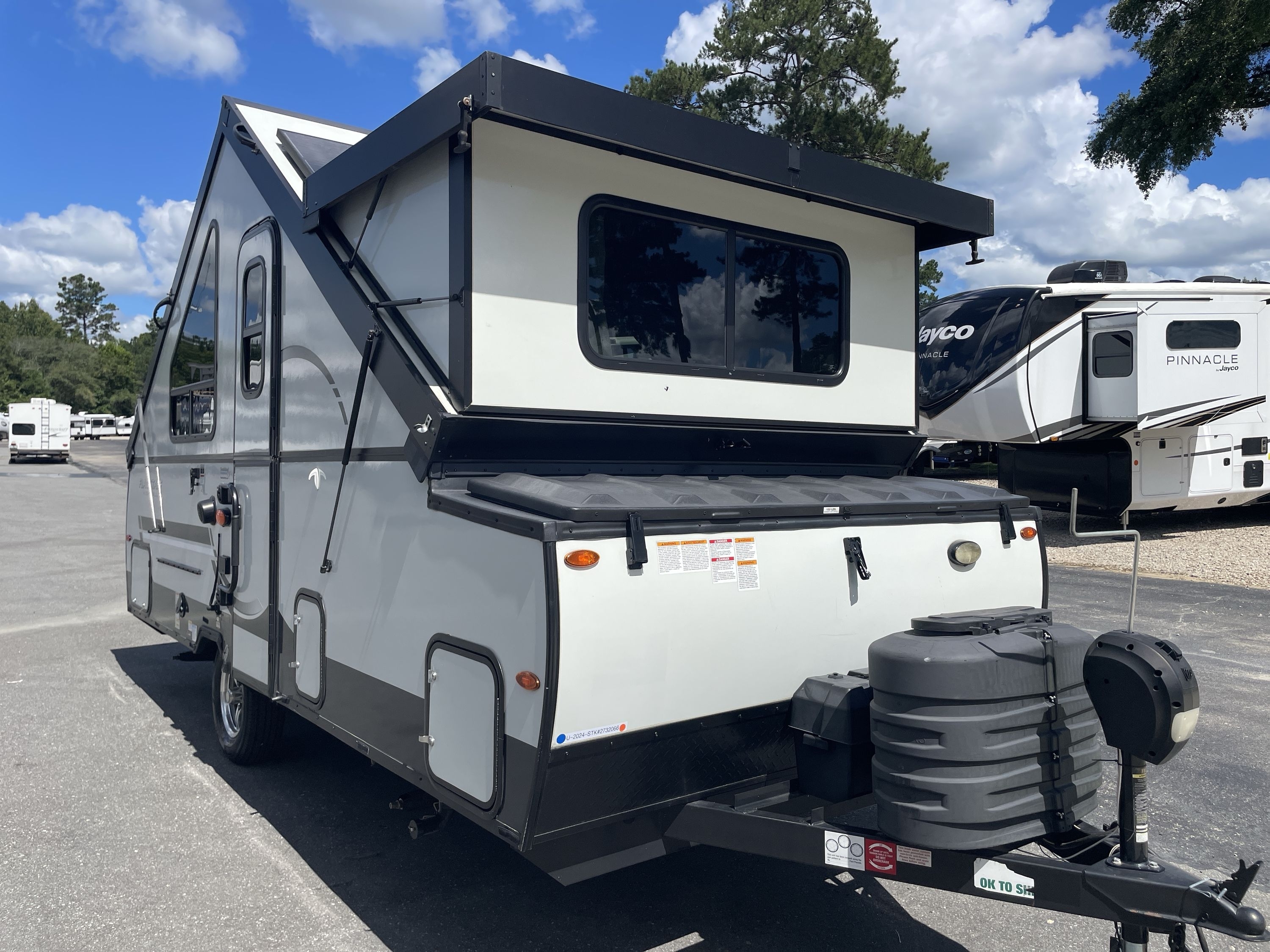 2024 Forest River FLAGSTAFF HARD SIDE T21DMHW in midway FL