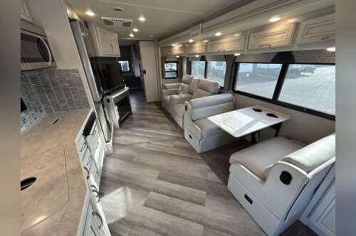 2022 Fleetwood BOUNDER 33C in marysville WA