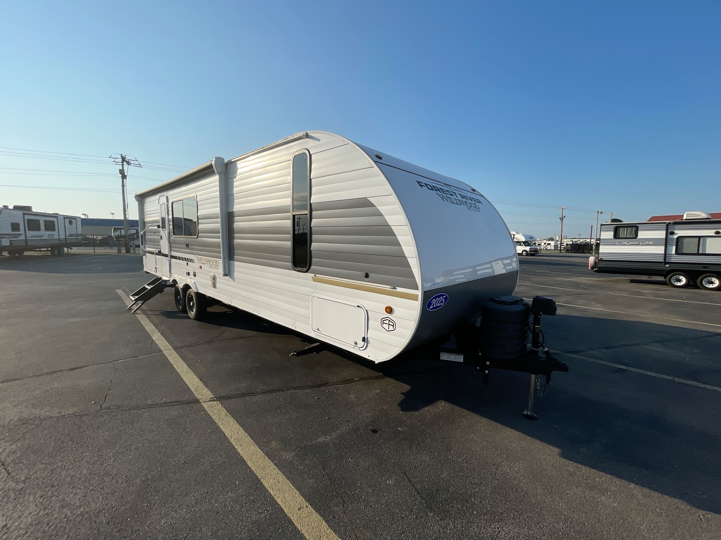 2025 Forest River WILDWOOD X-LITE 26ICE in richmond IN