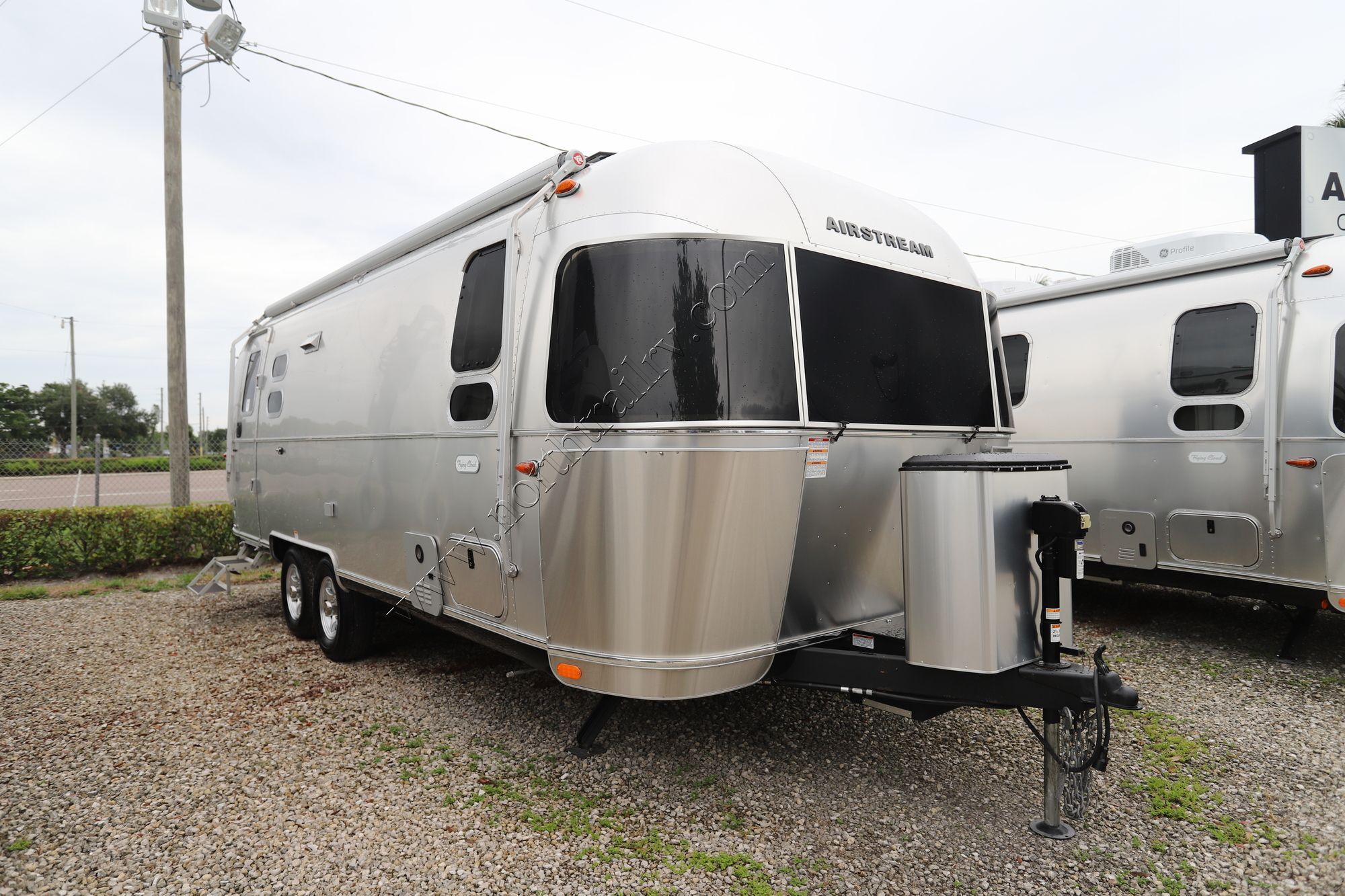 2025 Airstream Flying Cloud 25FB in ft. myers FL