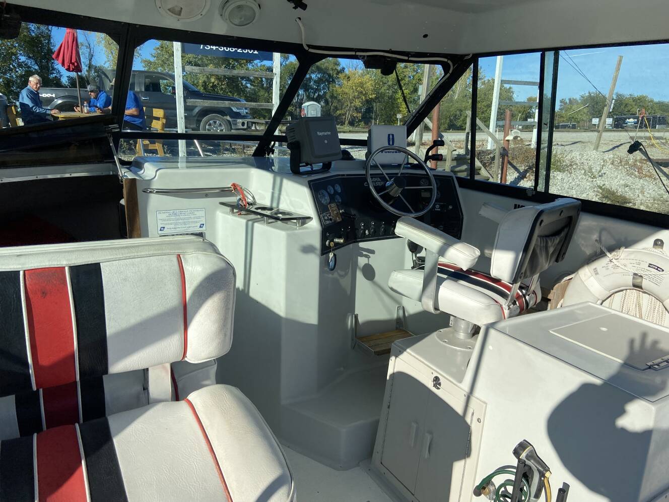 A photo of this 1992 Baha Cruisers 299 FISHERMAN