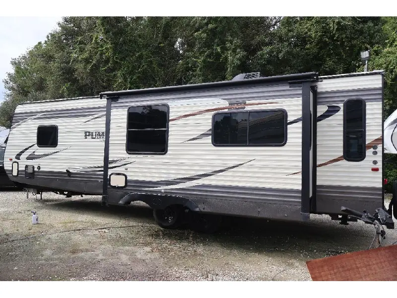 2016 FOREST RIVER palomino puma 30rlis