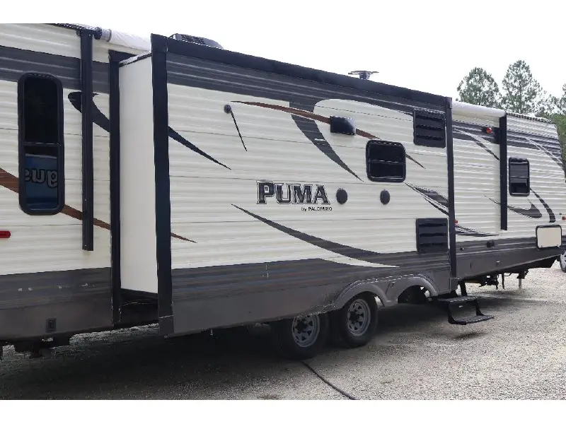 2016 FOREST RIVER palomino puma 30rlis
