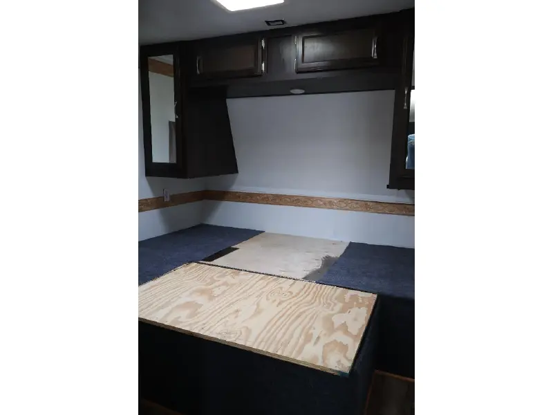 2016 FOREST RIVER palomino puma 30rlis
