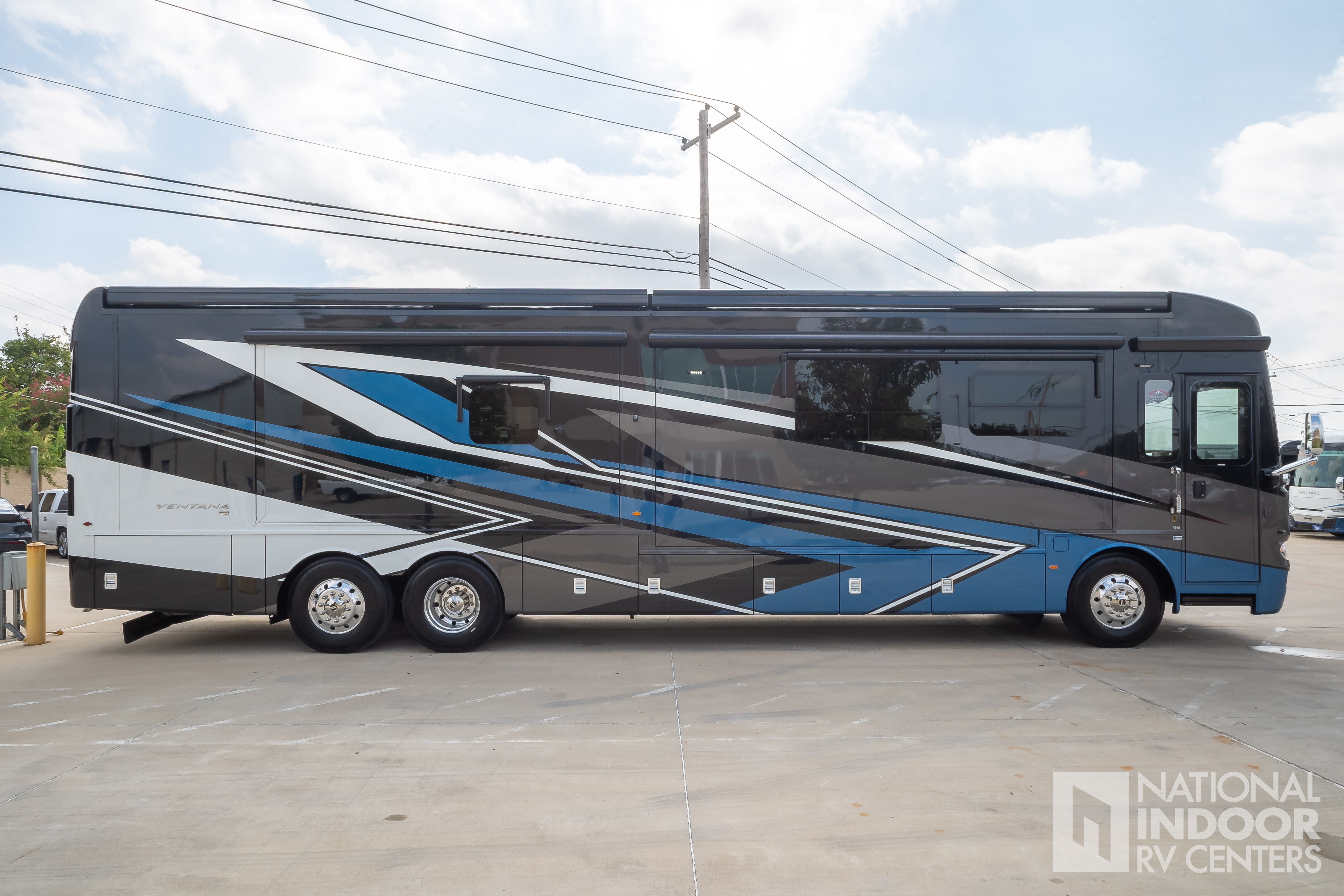 2027 Newmar Ventana 4345 in lewisville TX