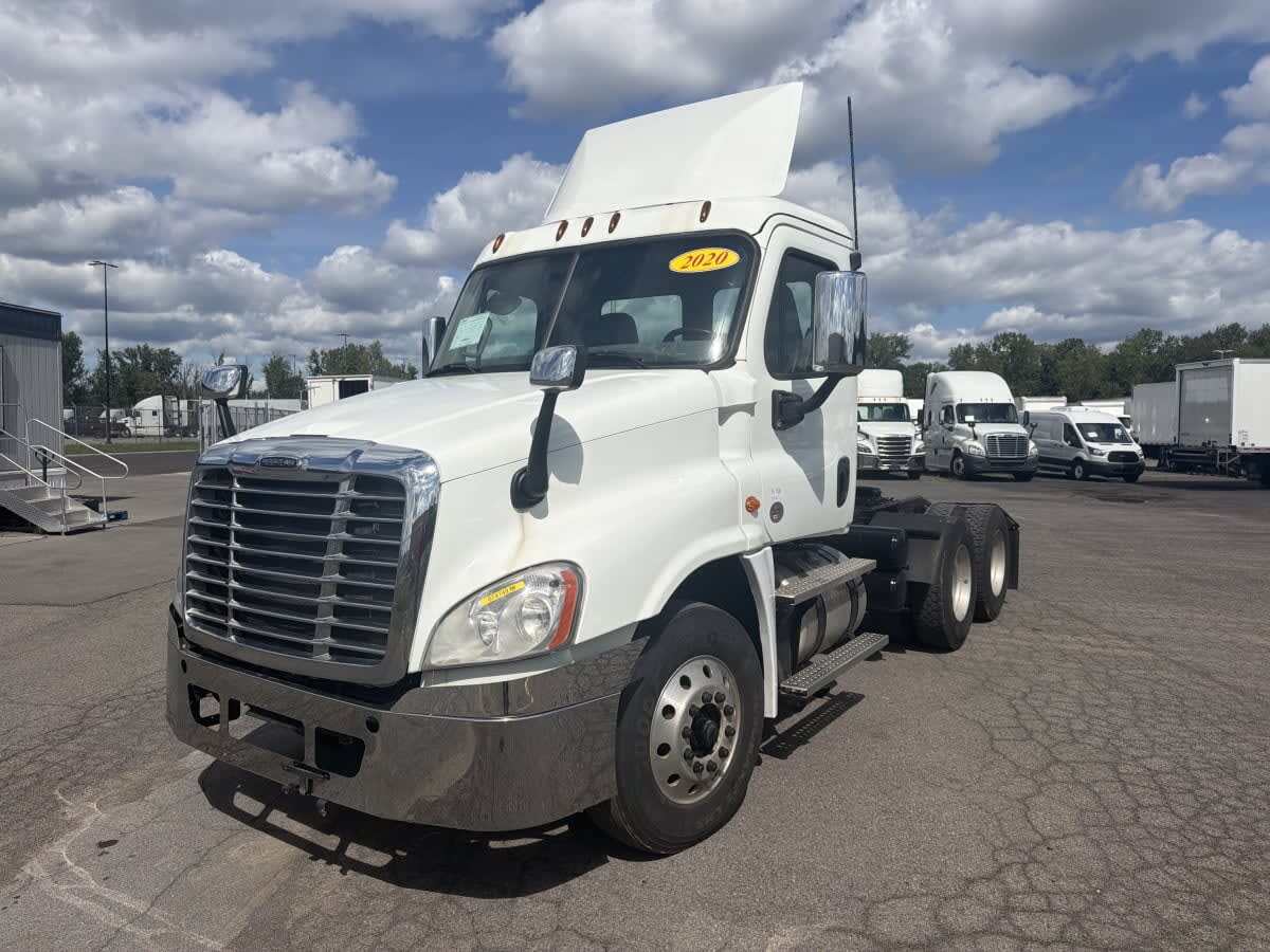 2020 FREIGHTLINER CASCADIA 125 in Hampton, VA