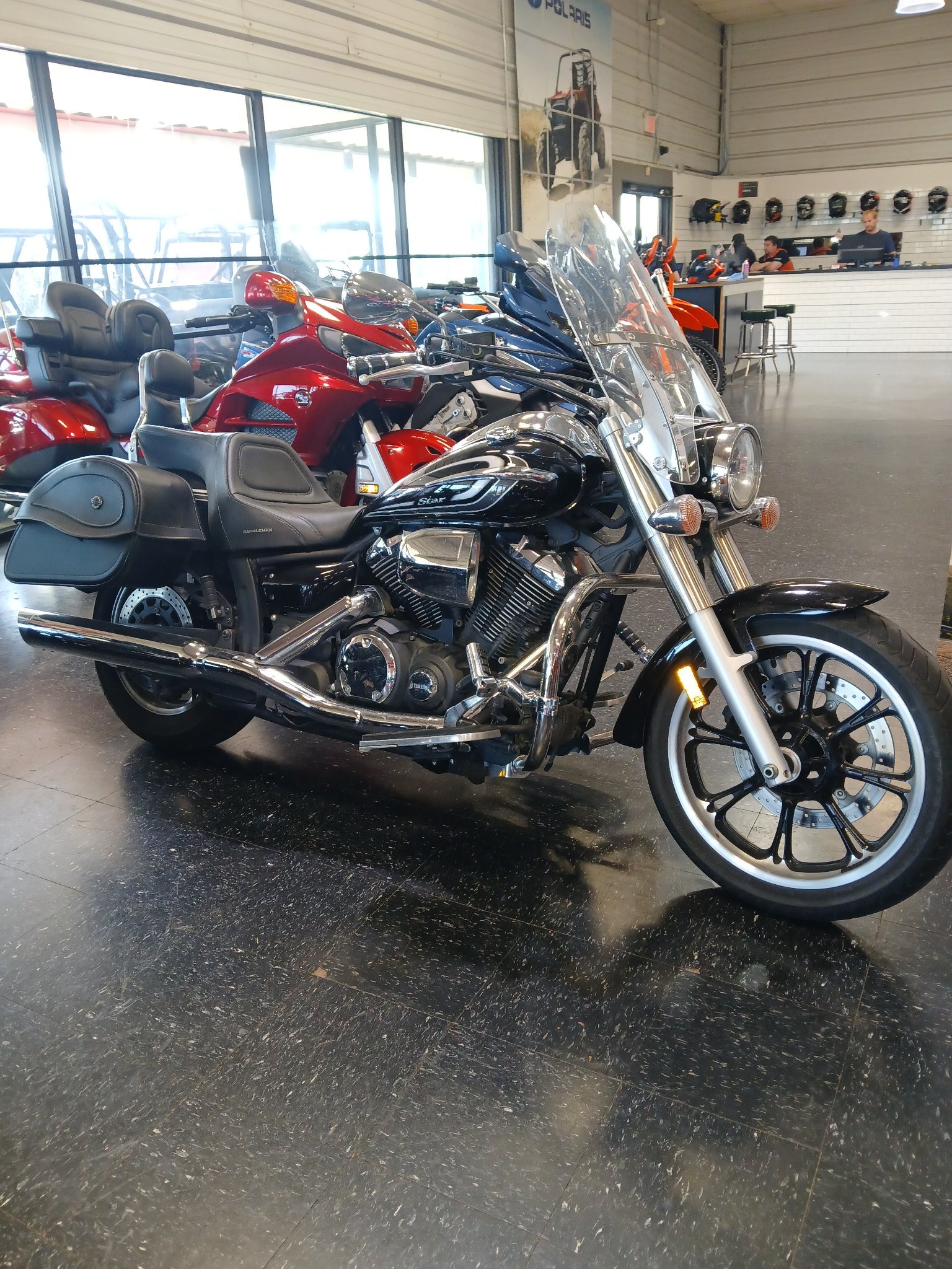 2015 Yamaha V Star 950 BASE in Broken Arrow, OK