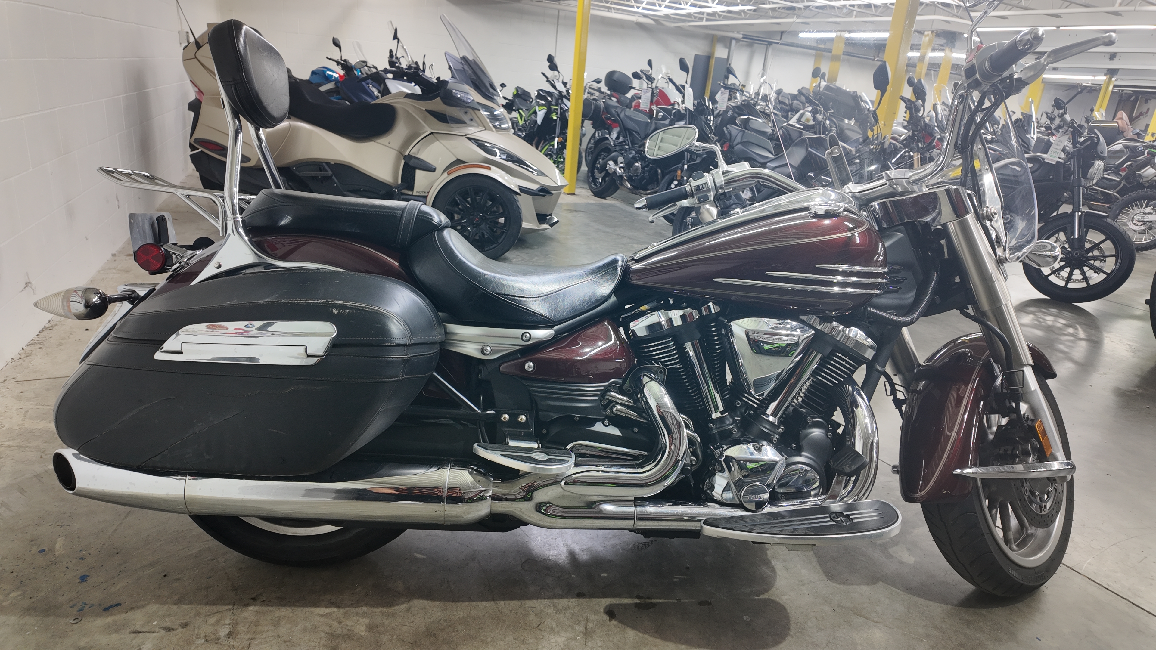 2006 Yamaha XV19CTVR STRATOLINER BASE in Lakeville, MN