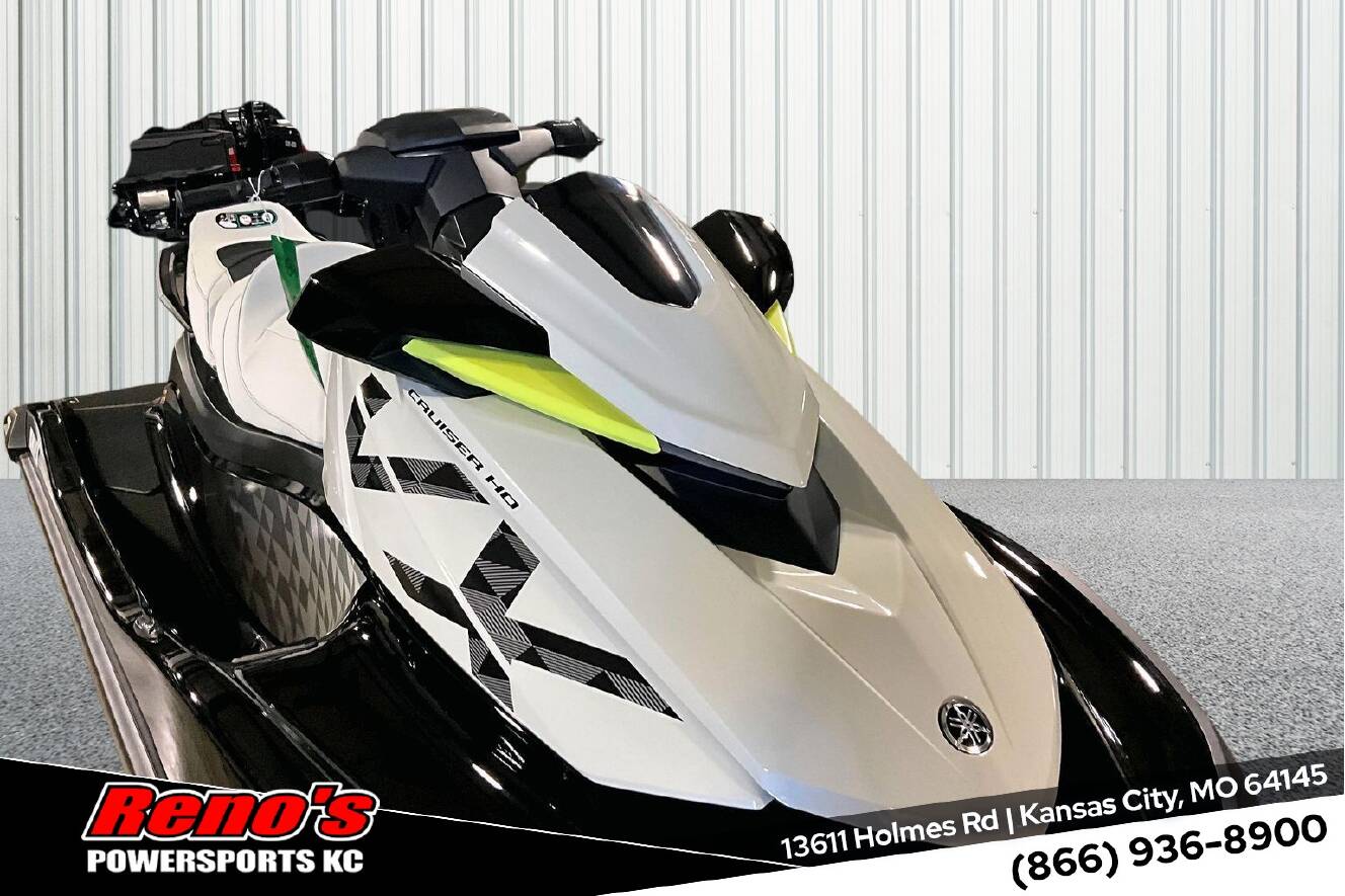 A photo of this 2026 Yamaha Waverunner Vx