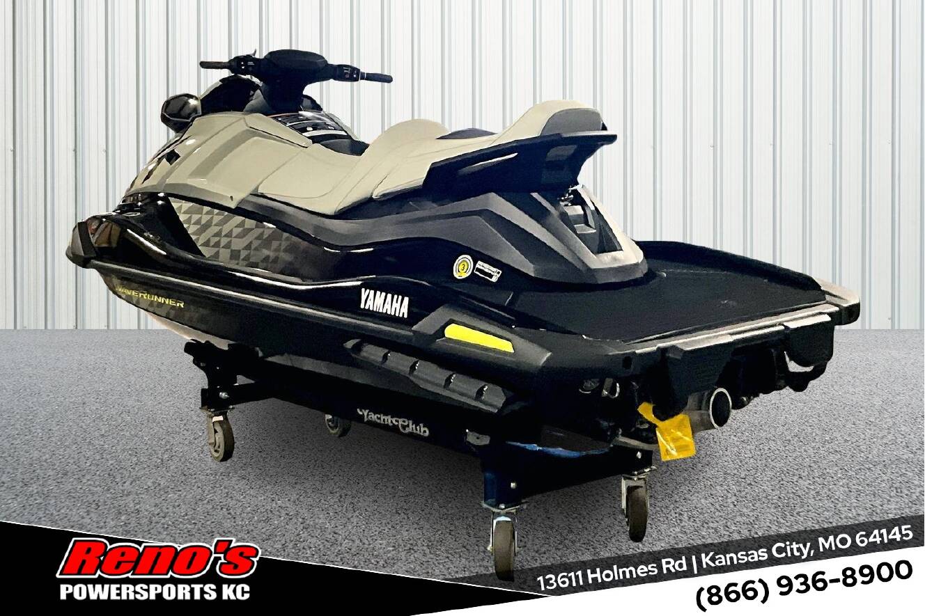 A photo of this 2026 Yamaha Waverunner Vx